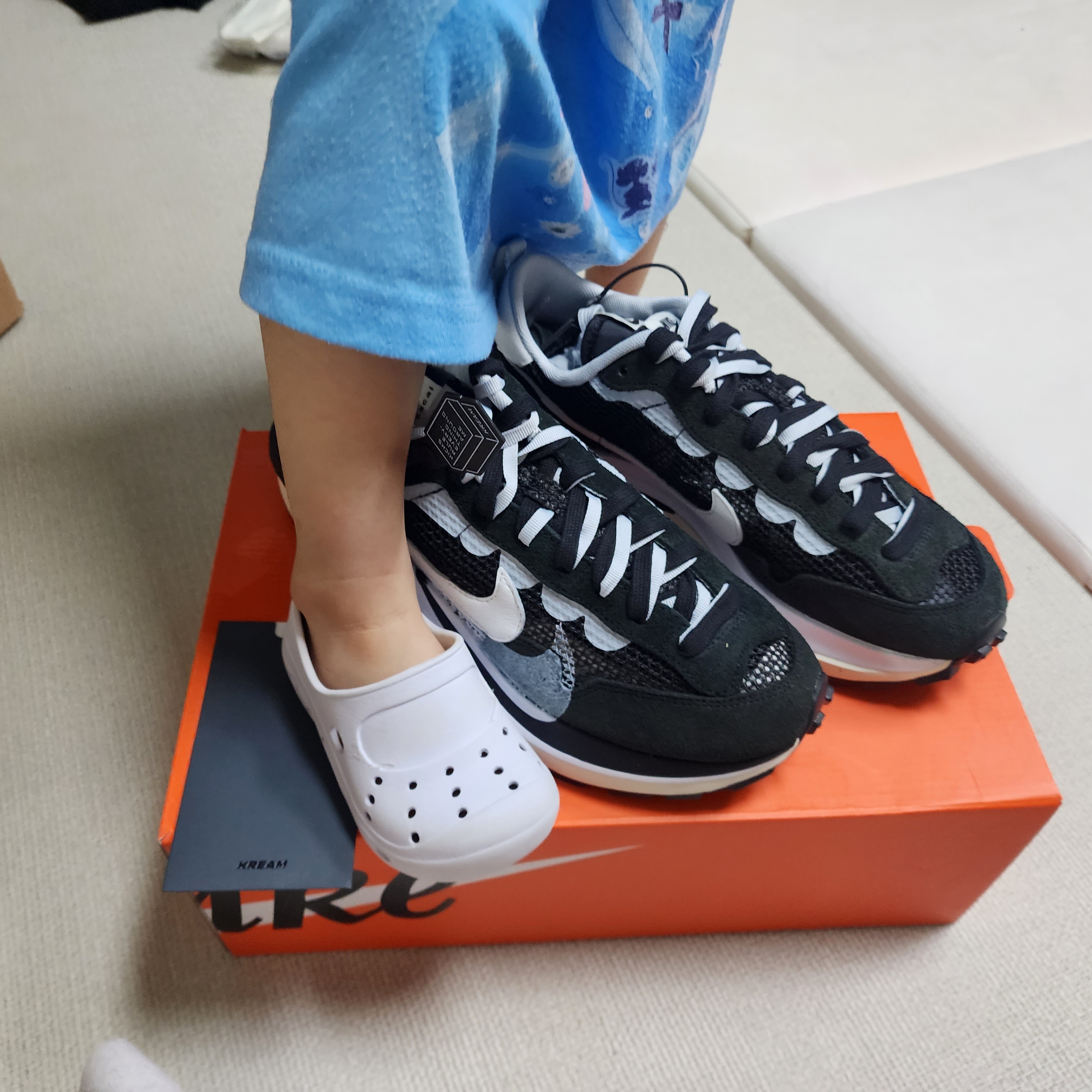 Nike x Sacai VaporWaffle Black White 착용 스타일