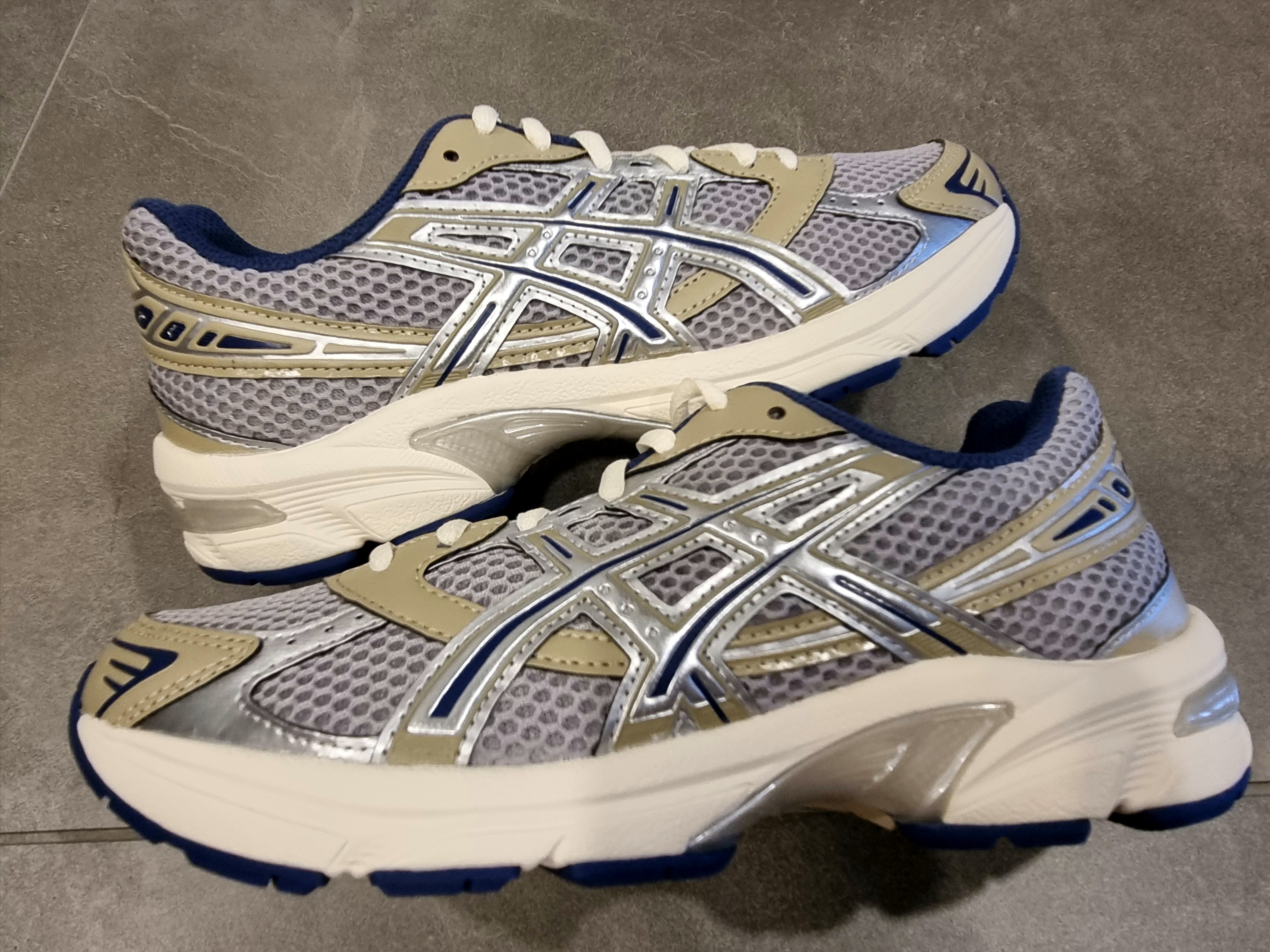 Asics Gel-1130 Oyster Grey Pure Silver 착용 스타일 - 2