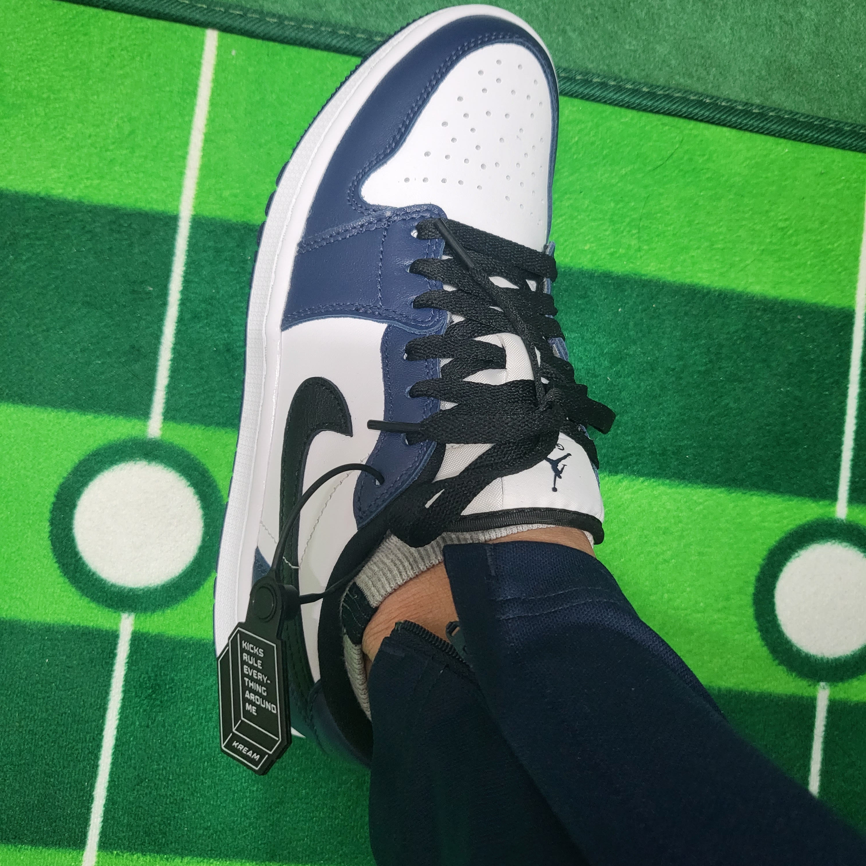 Jordan 1 Low Golf Midnight Navy 착용 스타일