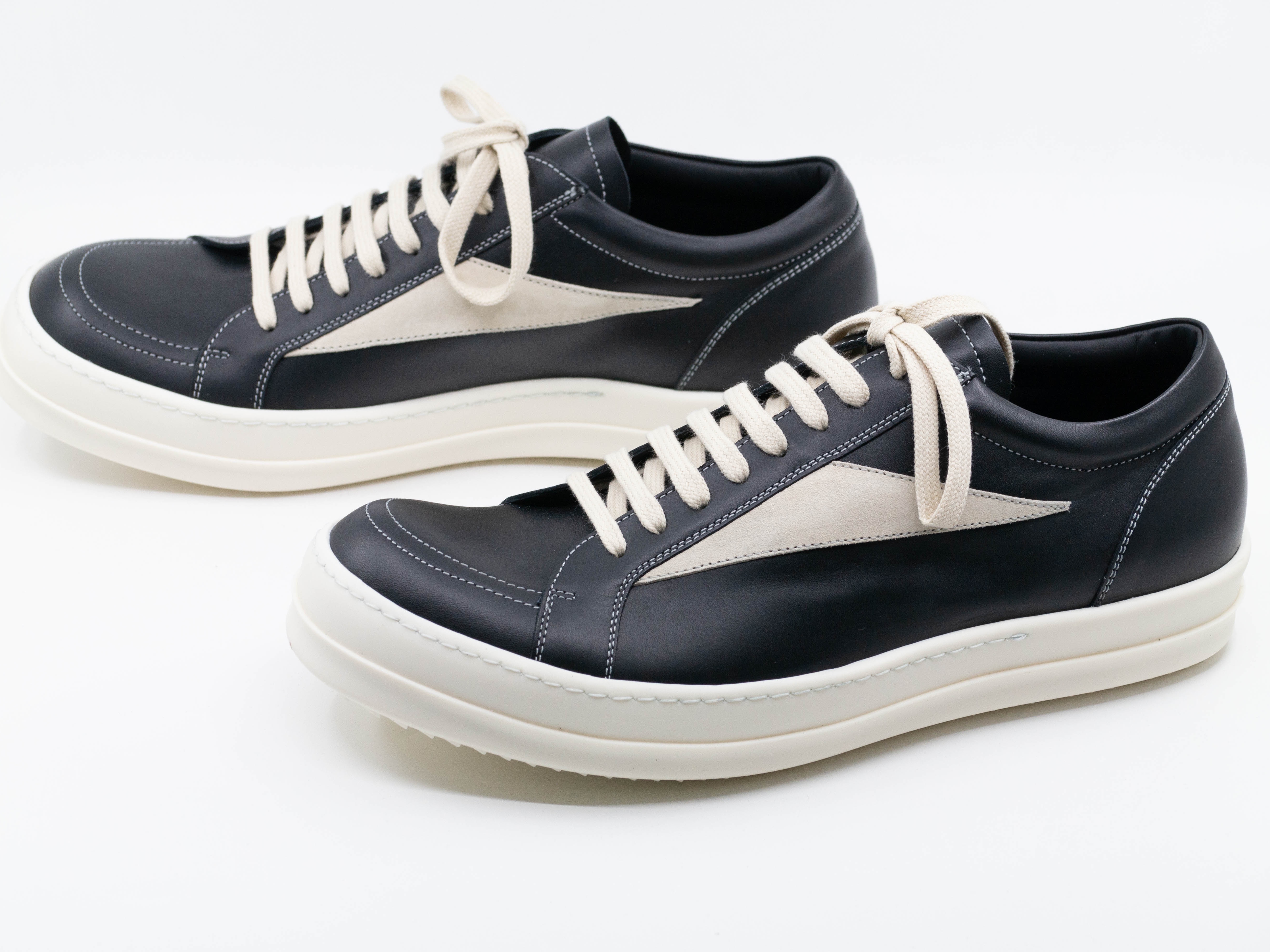 Rick Owens Luxor Vintage Sneakers Black Milk 착용 스타일 - 3