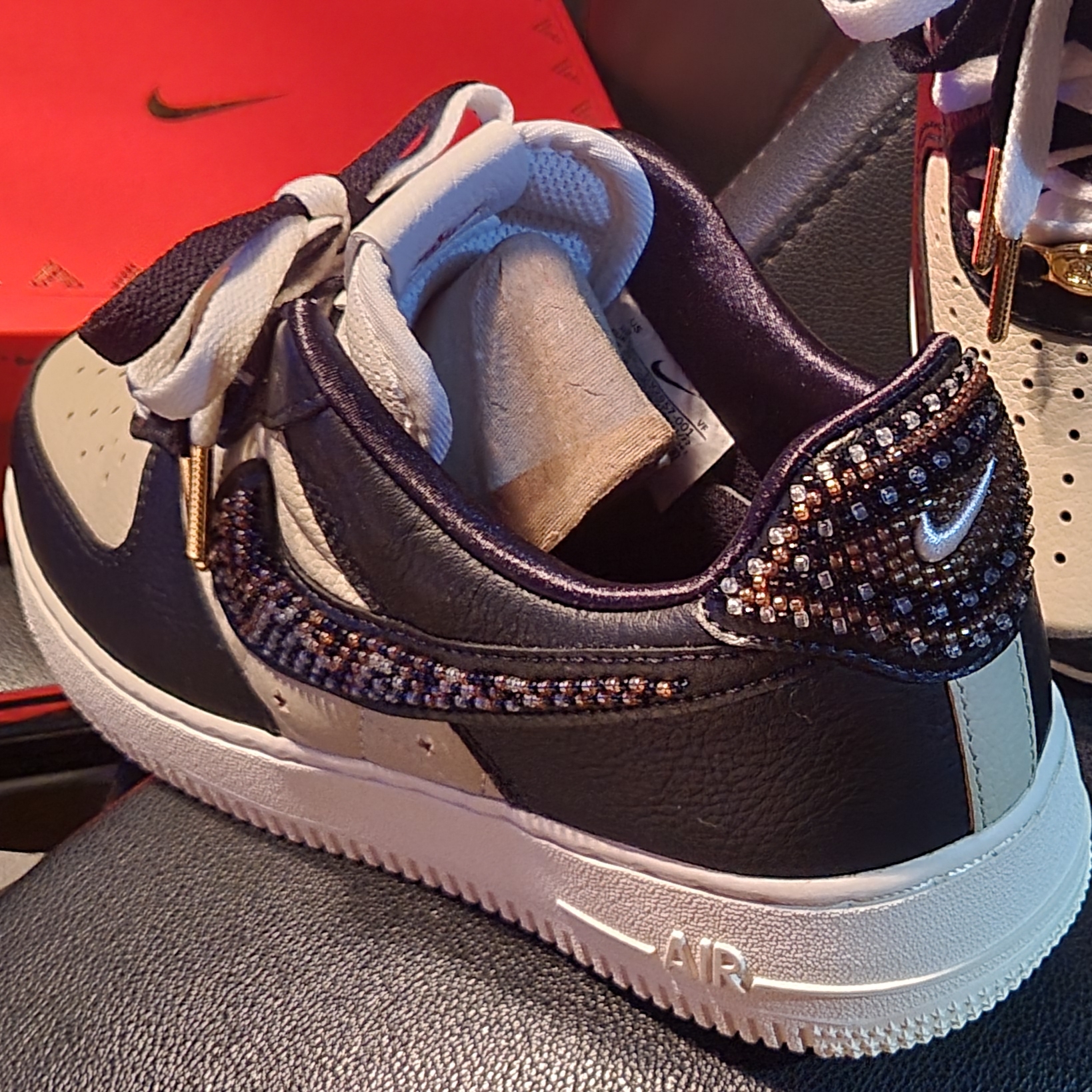 (W) Nike x Premium Goods Air Force 1 Low Black Sand 착용 스타일 - 4