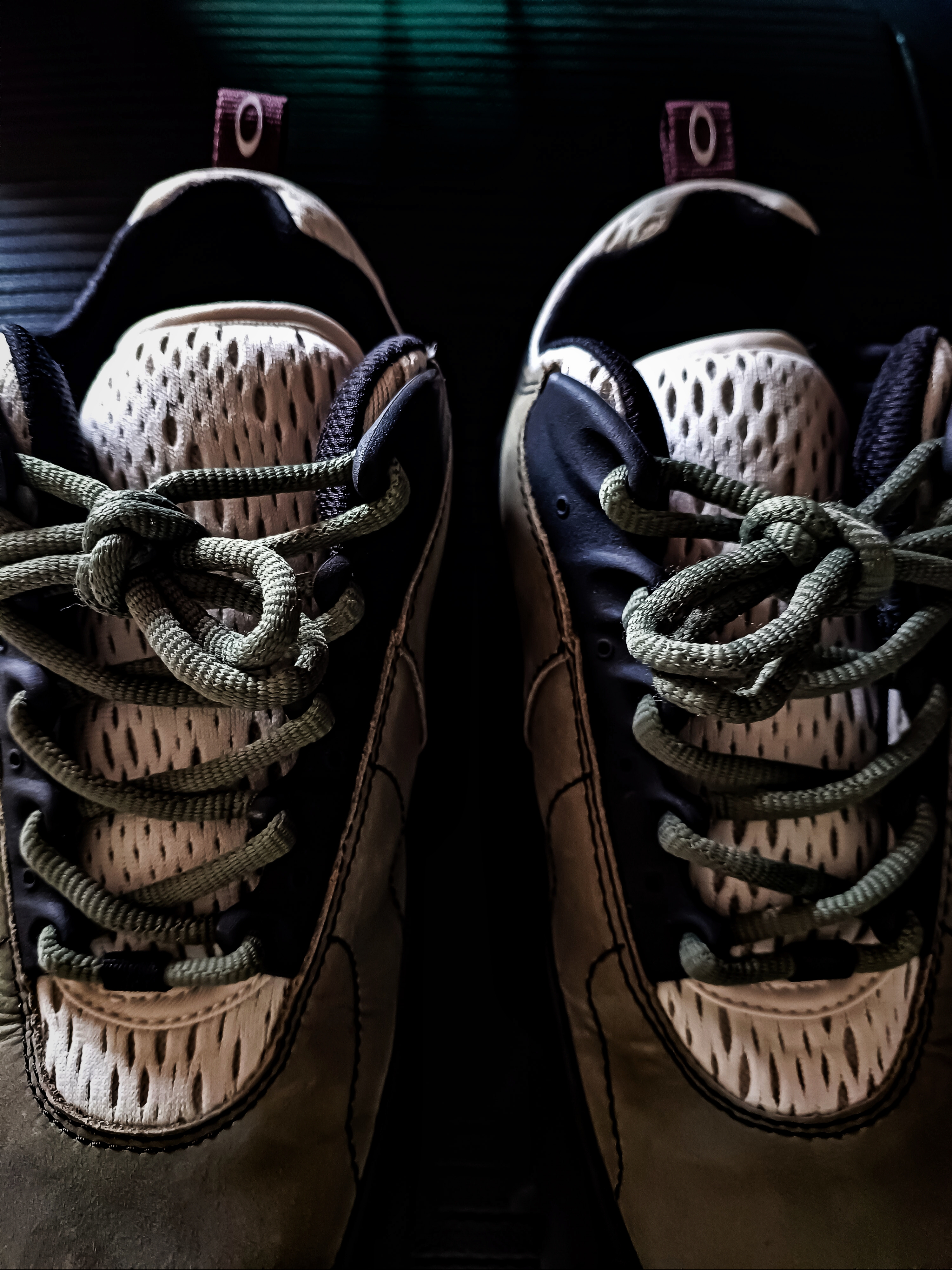 Oakley Factory Team x Brain Dead Chop Saw Olive 착용 스타일