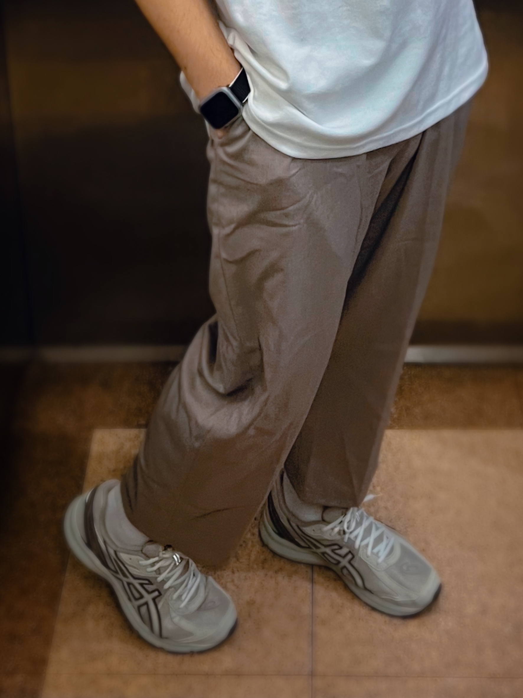 Asics Jog 100 S Birch - 2E Wide, IAB Studio 10th Anniversary T-Shirts Pack White & Black (2 Pack) 착용 스타일 - 2