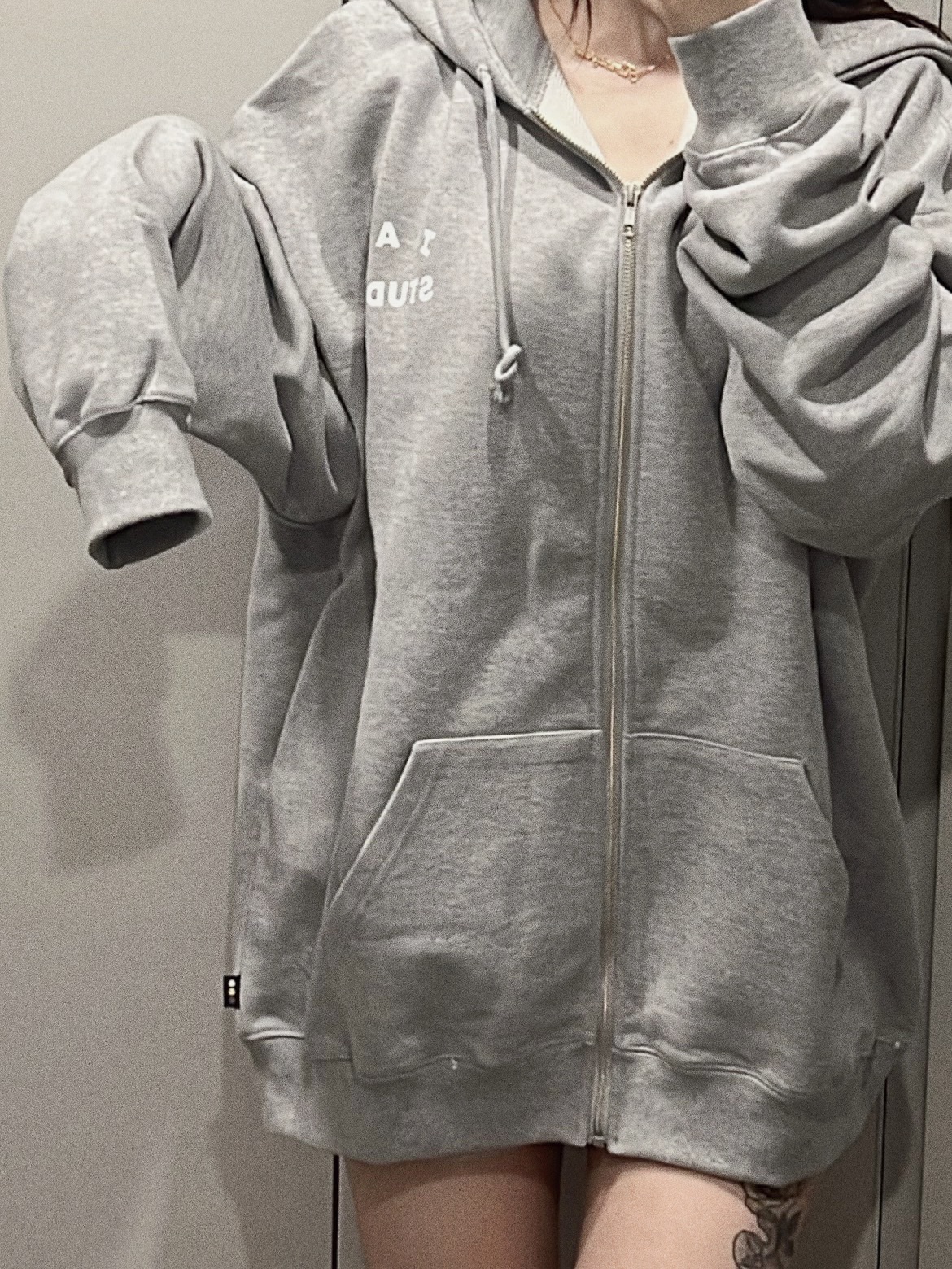 IAB Studio Zip-Up Hoodie Gray - 22FW 착용 스타일
