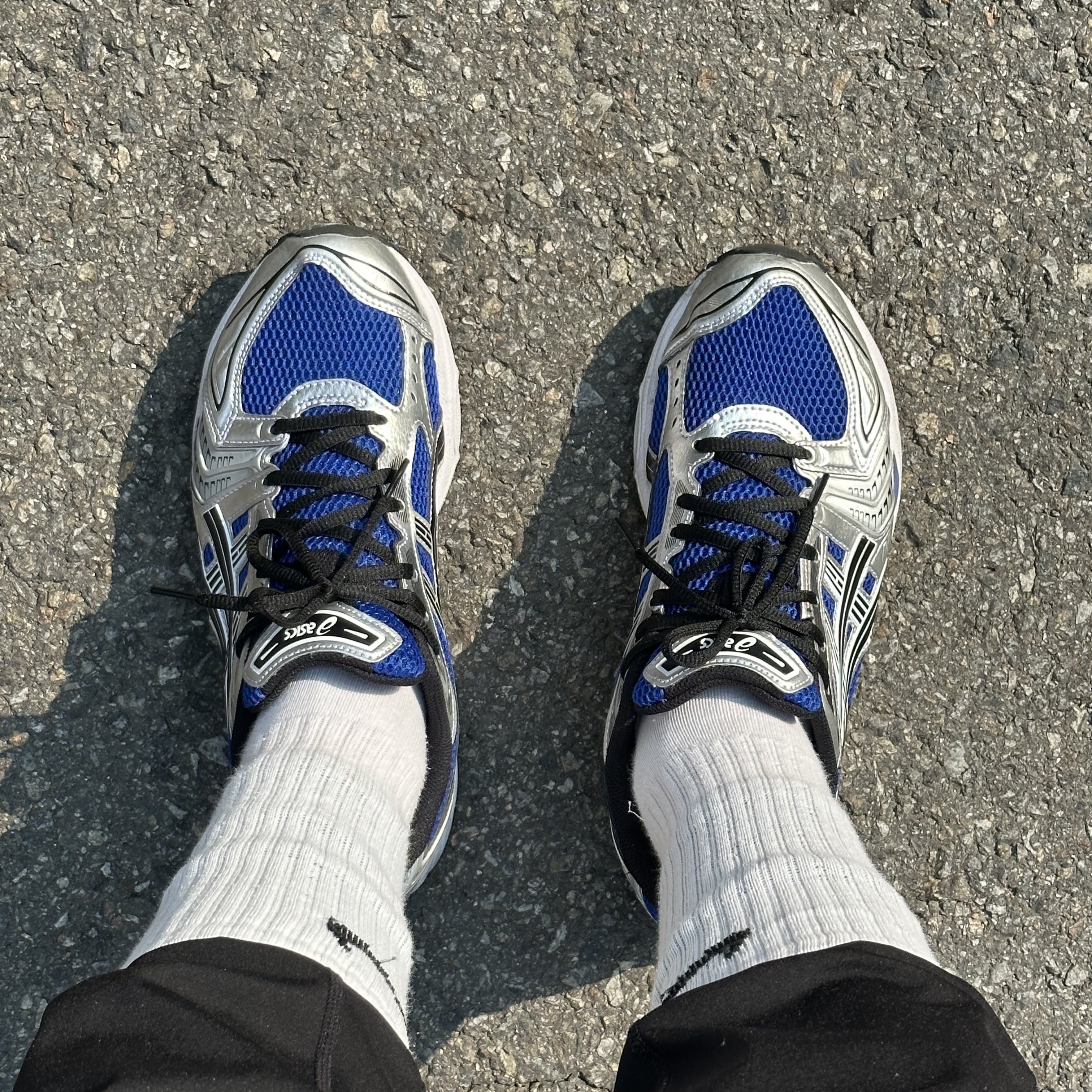 Asics Gel-Kayano 14 Monaco Blue Black 착용 스타일 - 2