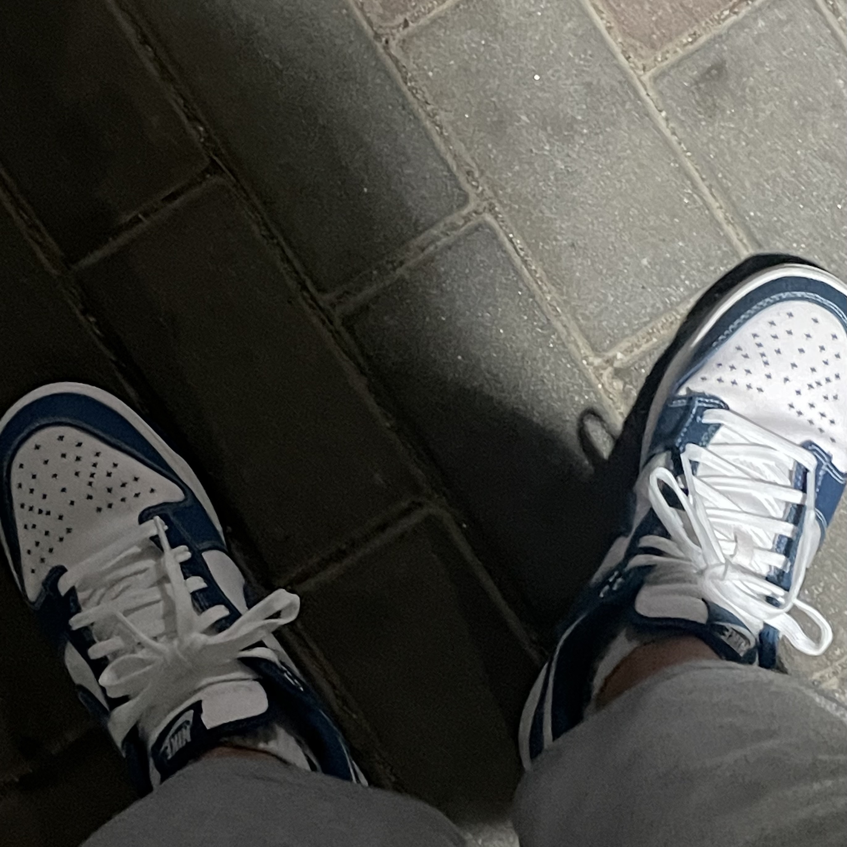 Nike Dunk Low Retro SE Industrial Blue 착용 스타일