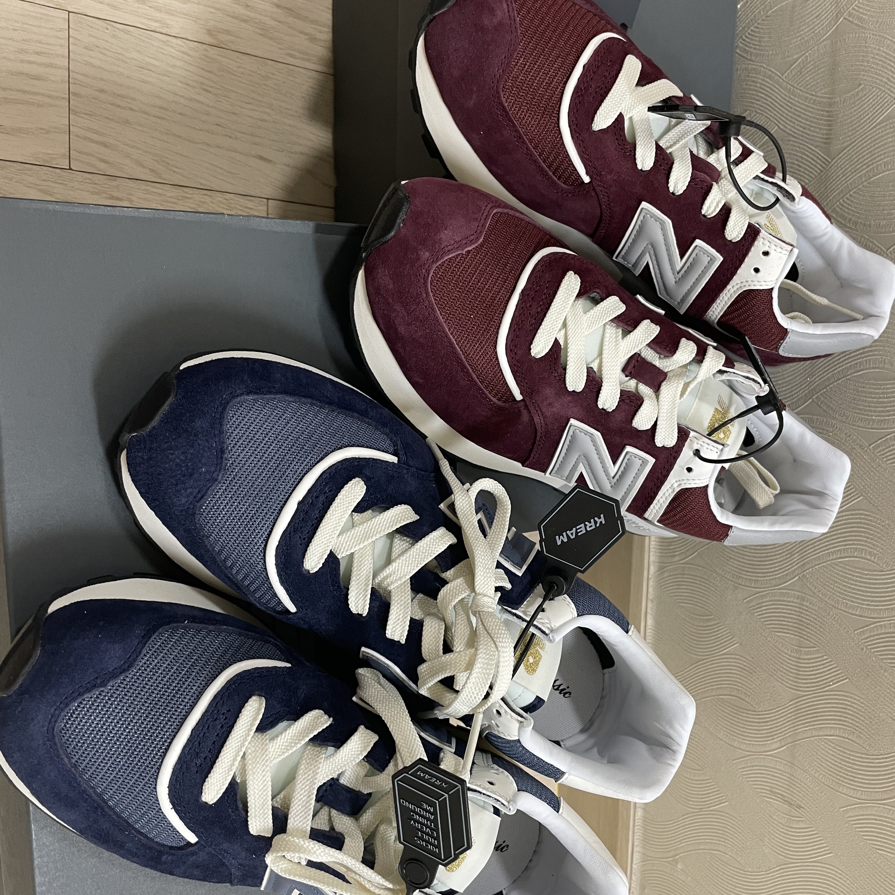 New Balance 574 Legacy Navy 착용 스타일
