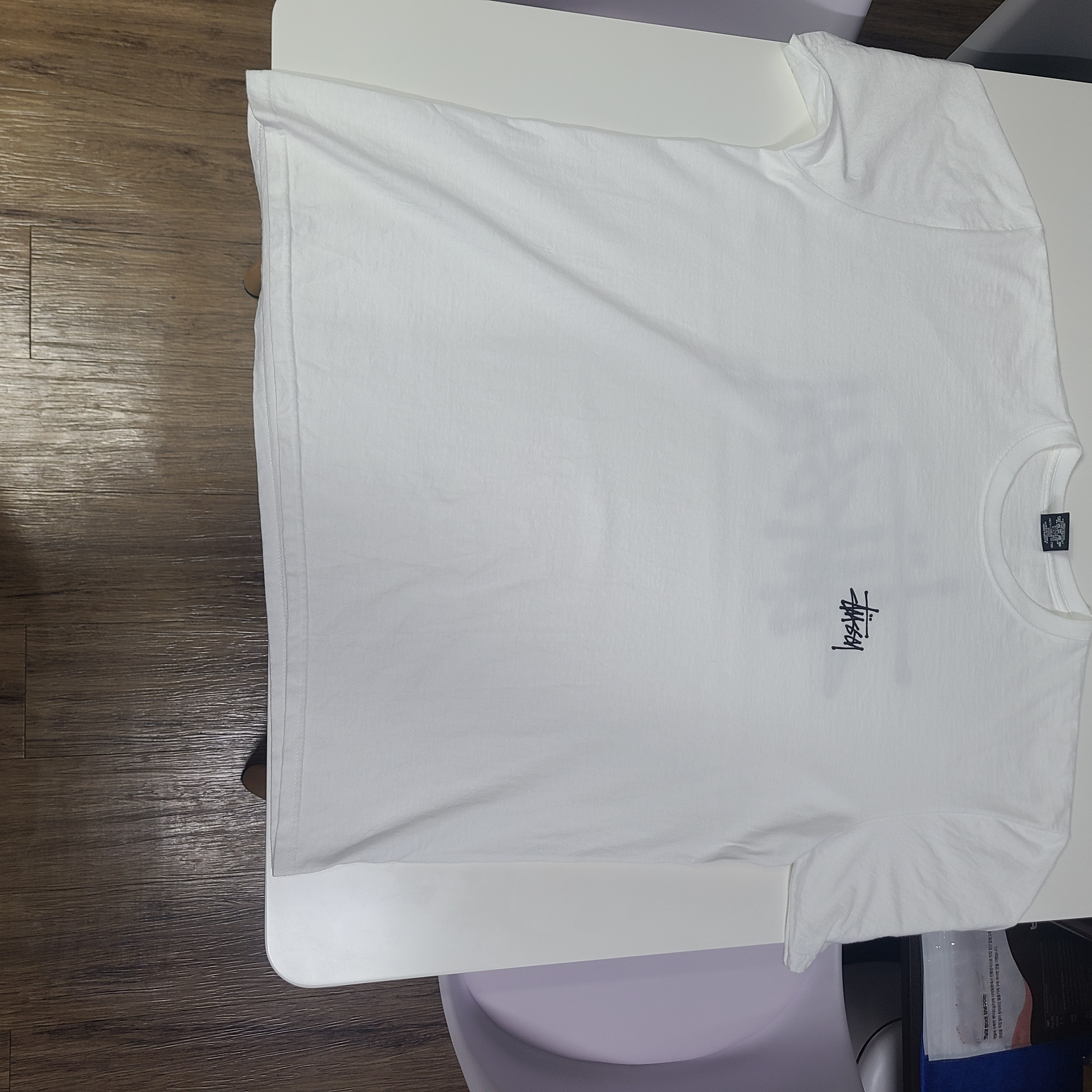 Stussy Basic Stussy T-Shirt White 2023 착용 스타일 - 3