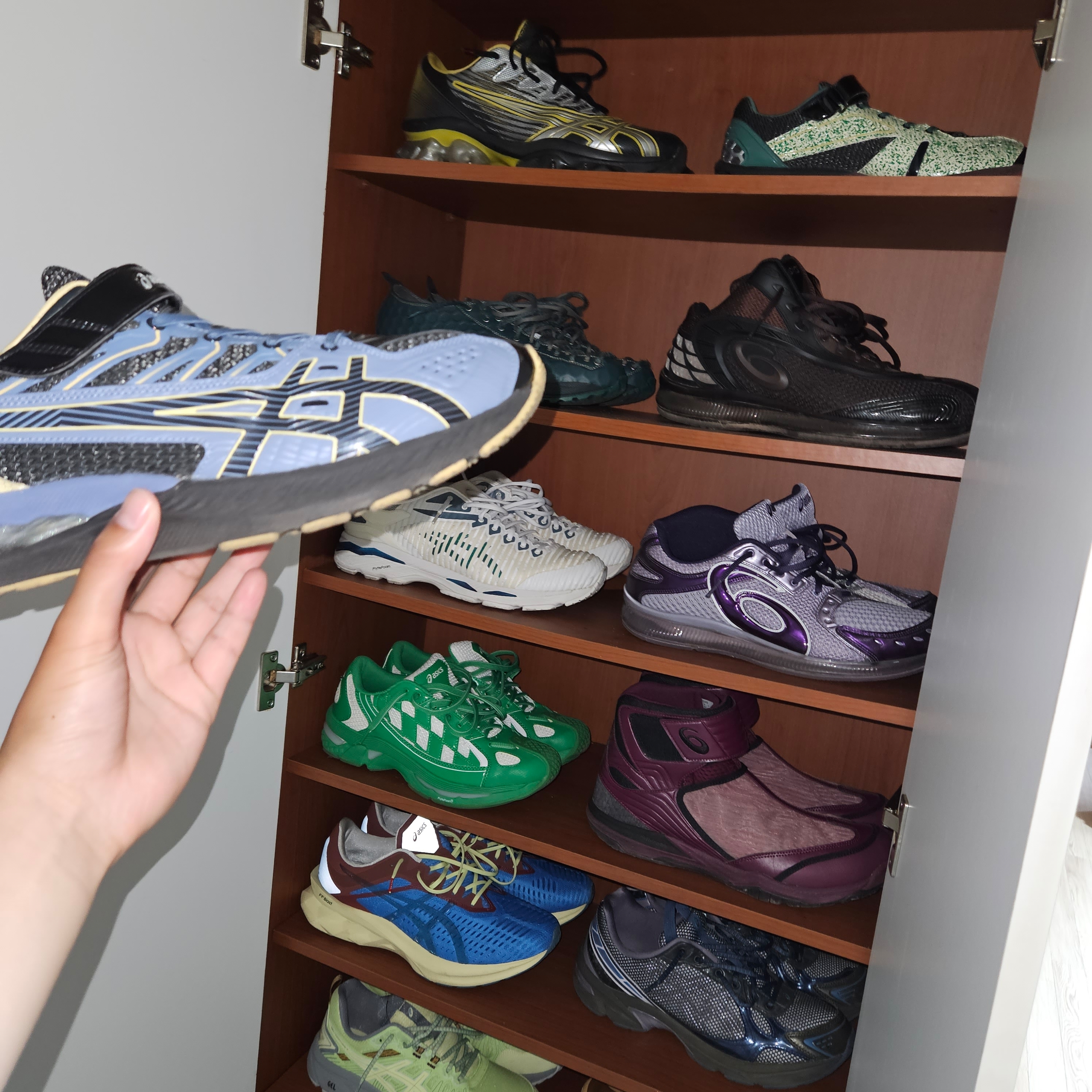 Asics x Kiko Kostadinov x Brain Dead Gel Fratelli Edible Moss Infinity, Asics x Kiko Kostadinov Gel-Quantum Levitrack Meteorite 착용 스타일