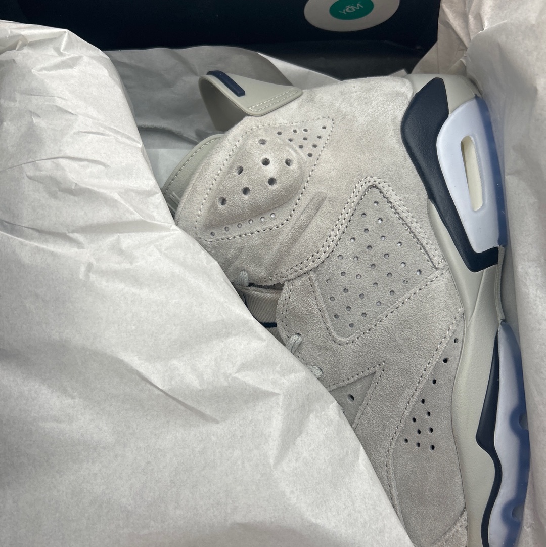 Jordan 6 Retro Magnet College Navy 착용 스타일