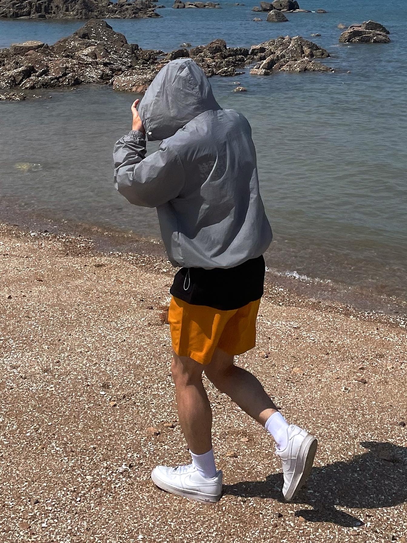 Stussy Camellias Pig. Dyed T-Shirt Black, Nike Air Force 1 '07 Low White 착용 스타일 - 3