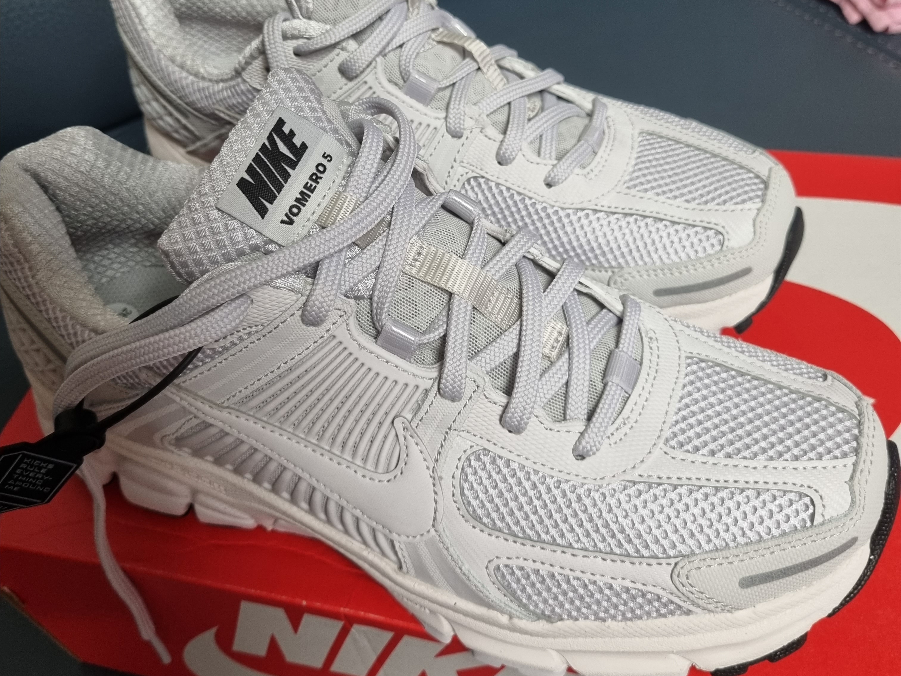 Nike Zoom Vomero 5 SP Vast Grey 2023 착용 스타일