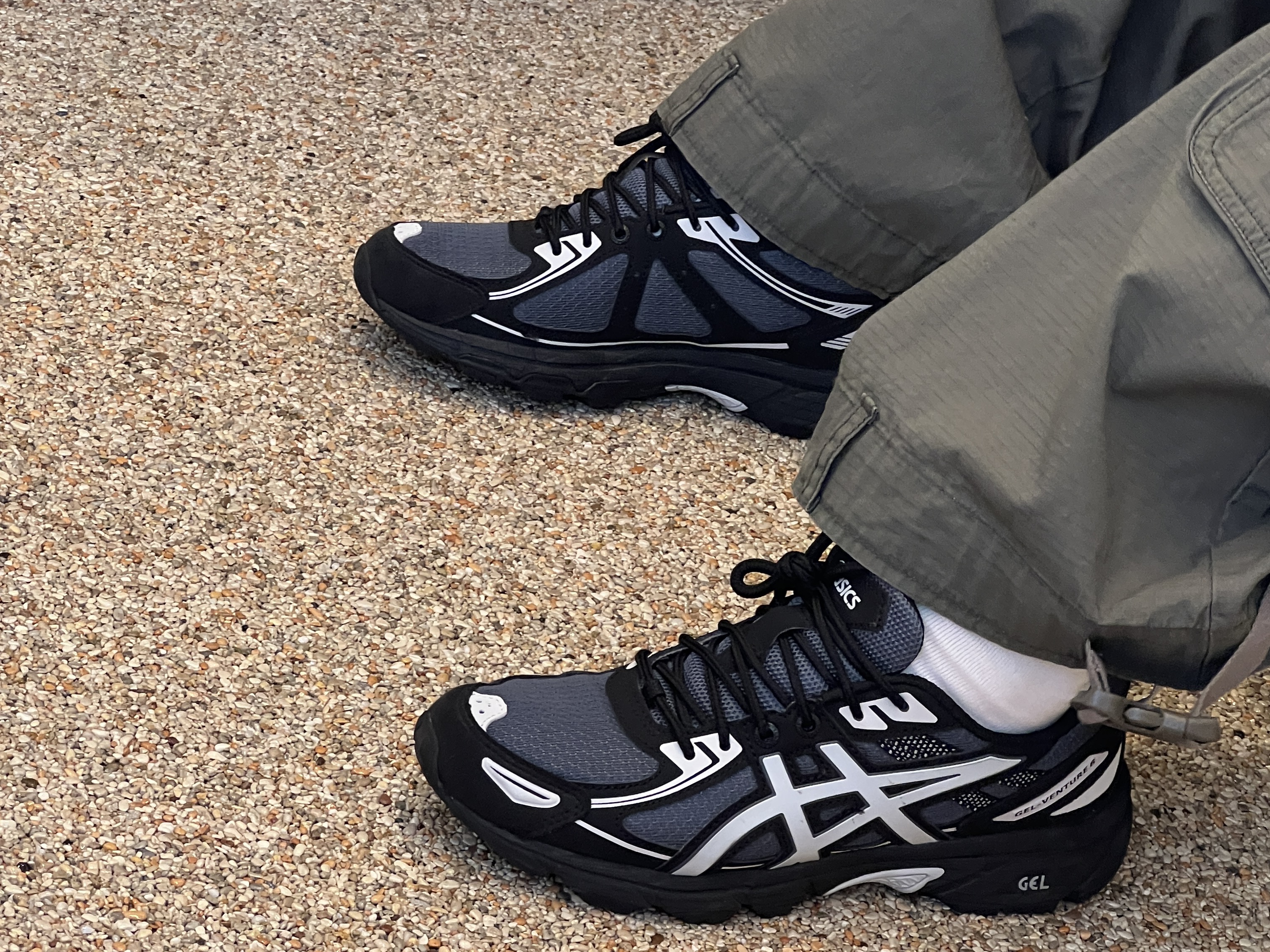 Asics Gel-Venture 6 Carrier Grey 착용 스타일 - 3