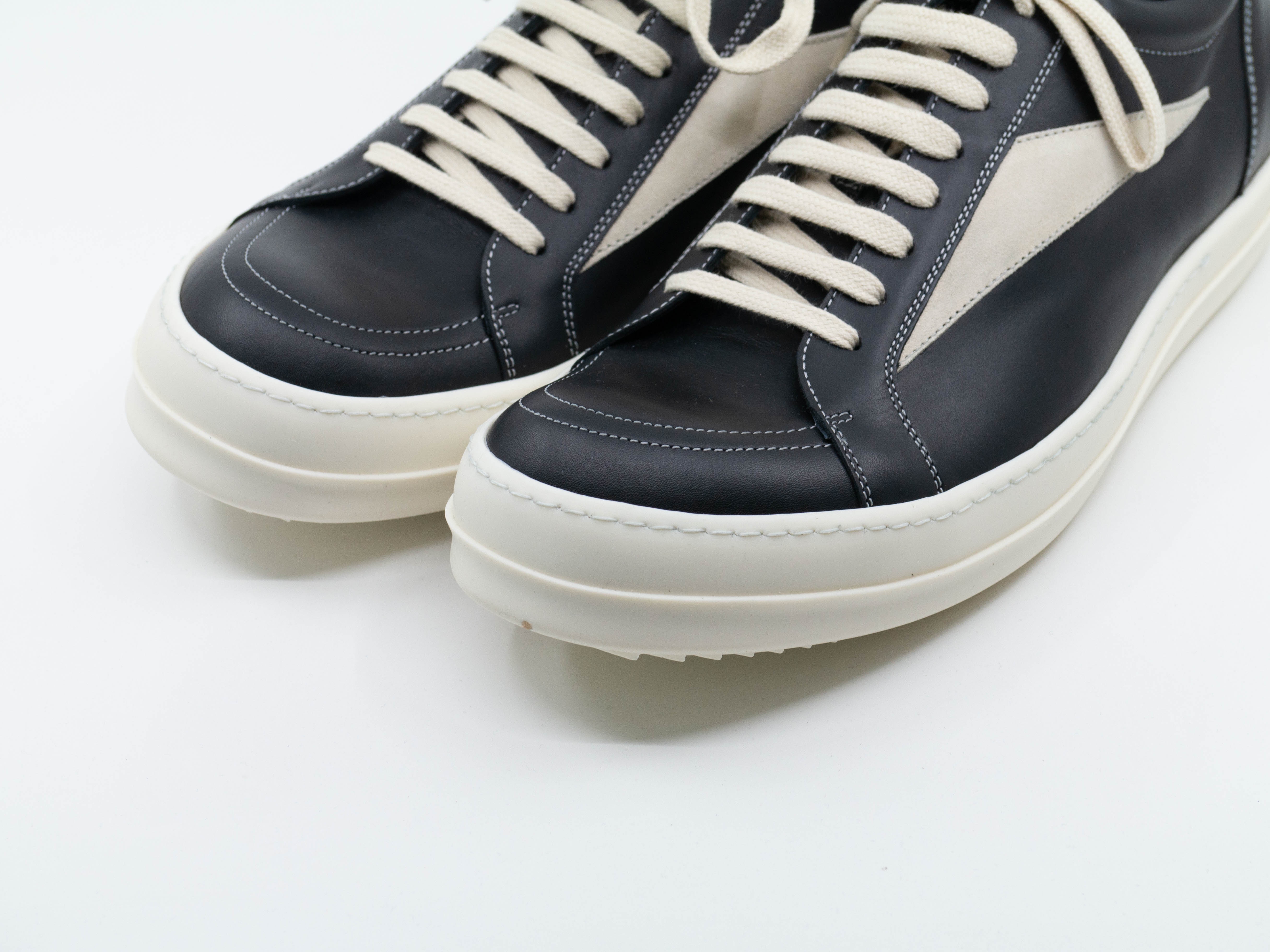 Rick Owens Luxor Vintage Sneakers Black Milk 착용 스타일 - 4