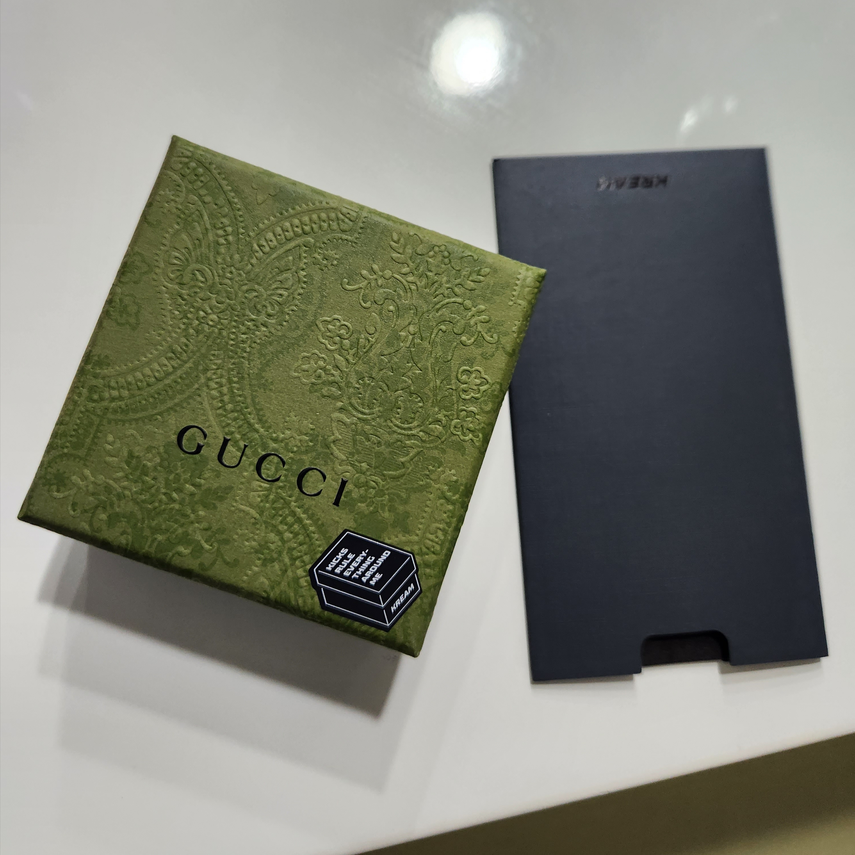 Gucci Interlocking G Pendant Necklace Silver 착용 스타일