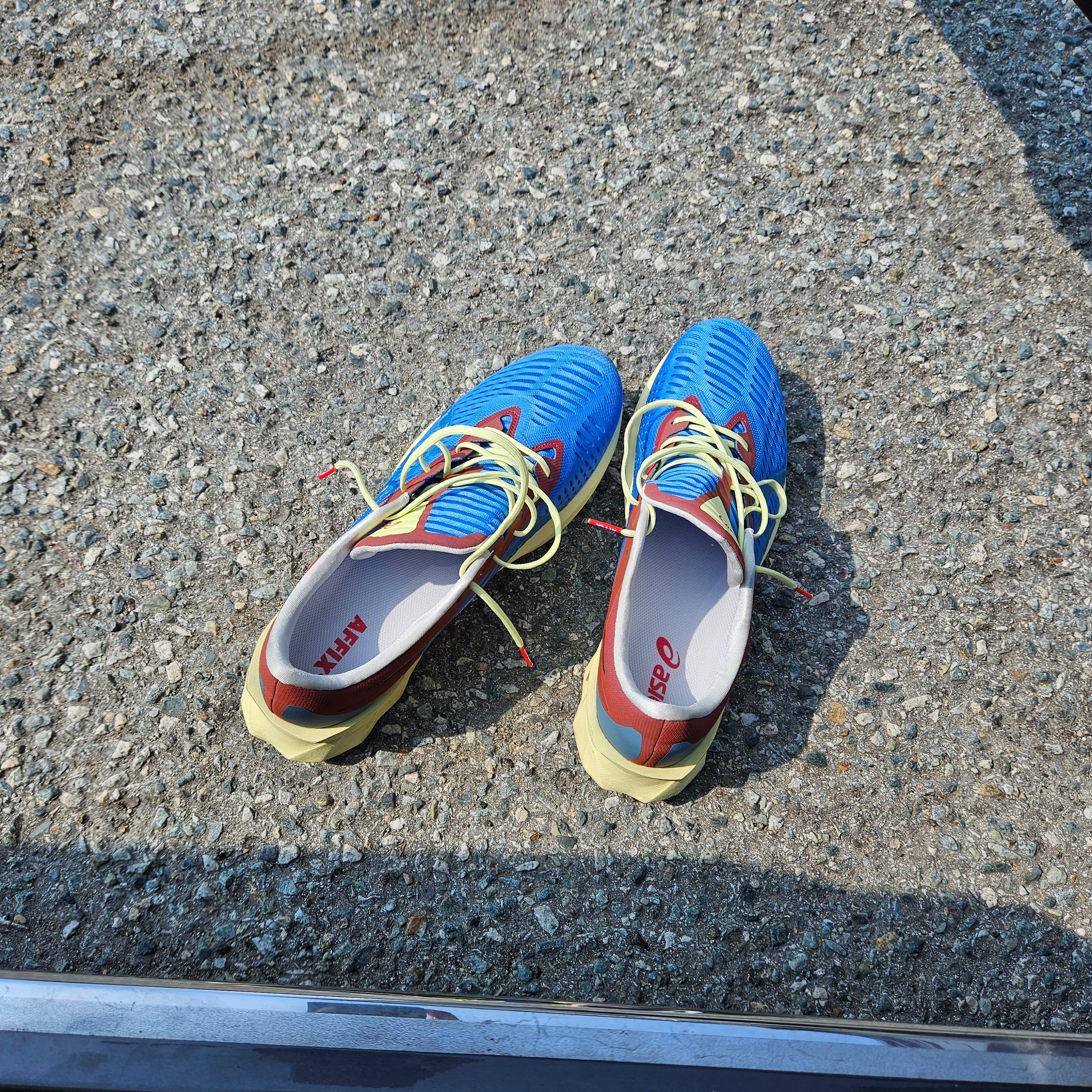 Asics x Affix Works Novablast Blue Coast 착용 스타일