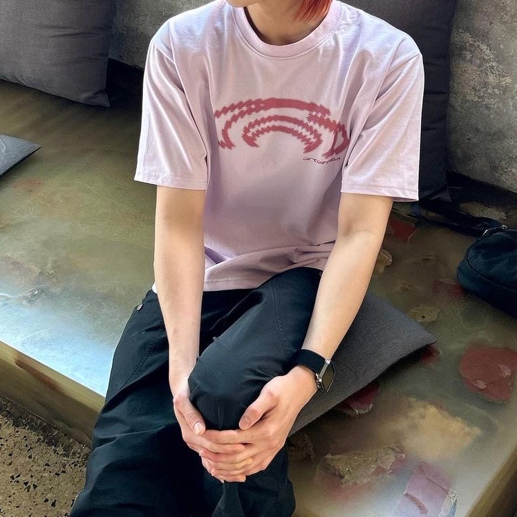 Art of Field Big Symbol Short Sleeve T-Shirt Pink, Art of Field Big Symbol Short Sleeve T-Shirt White 착용 스타일