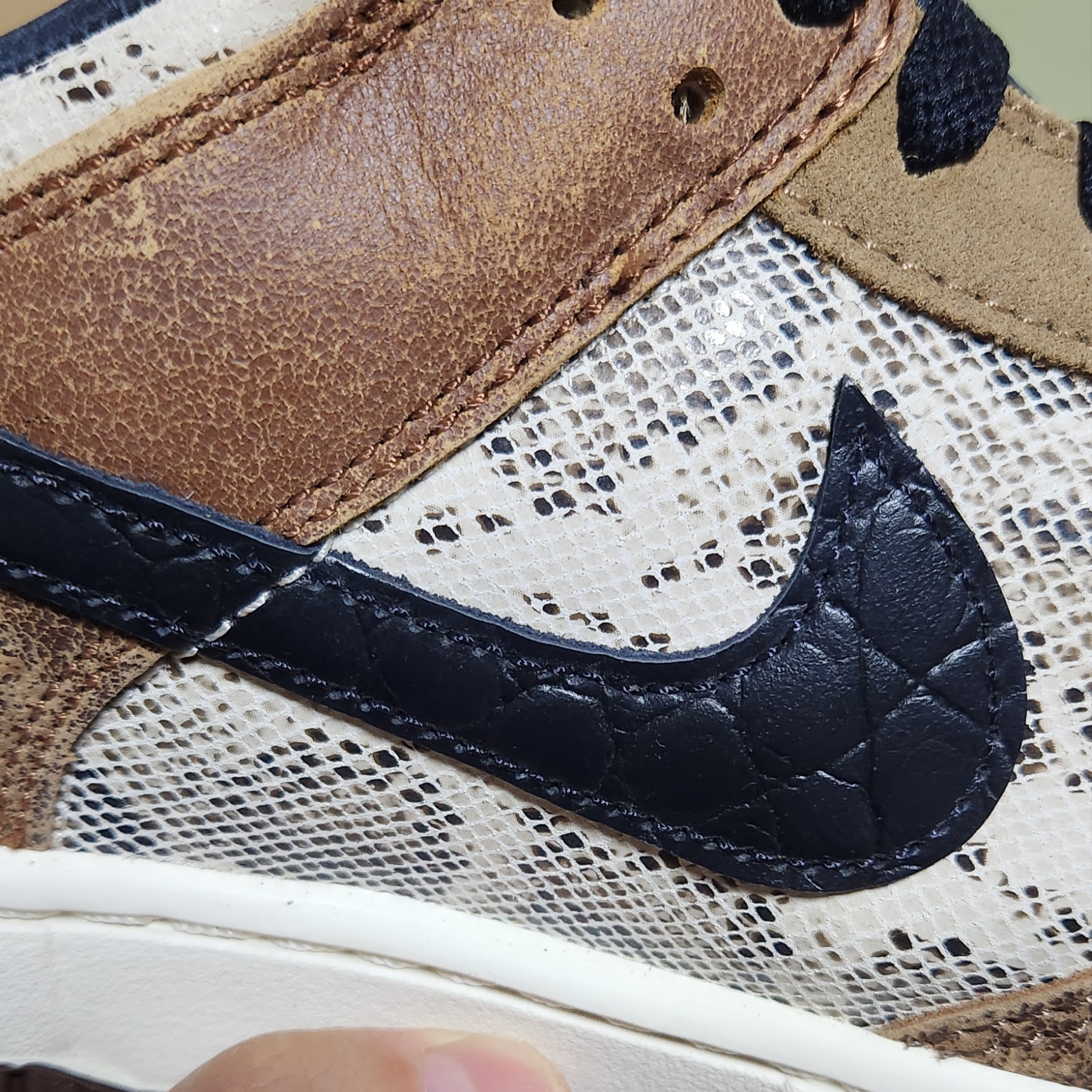 Nike Dunk Low PRM Head to Head 착용 스타일 - 3
