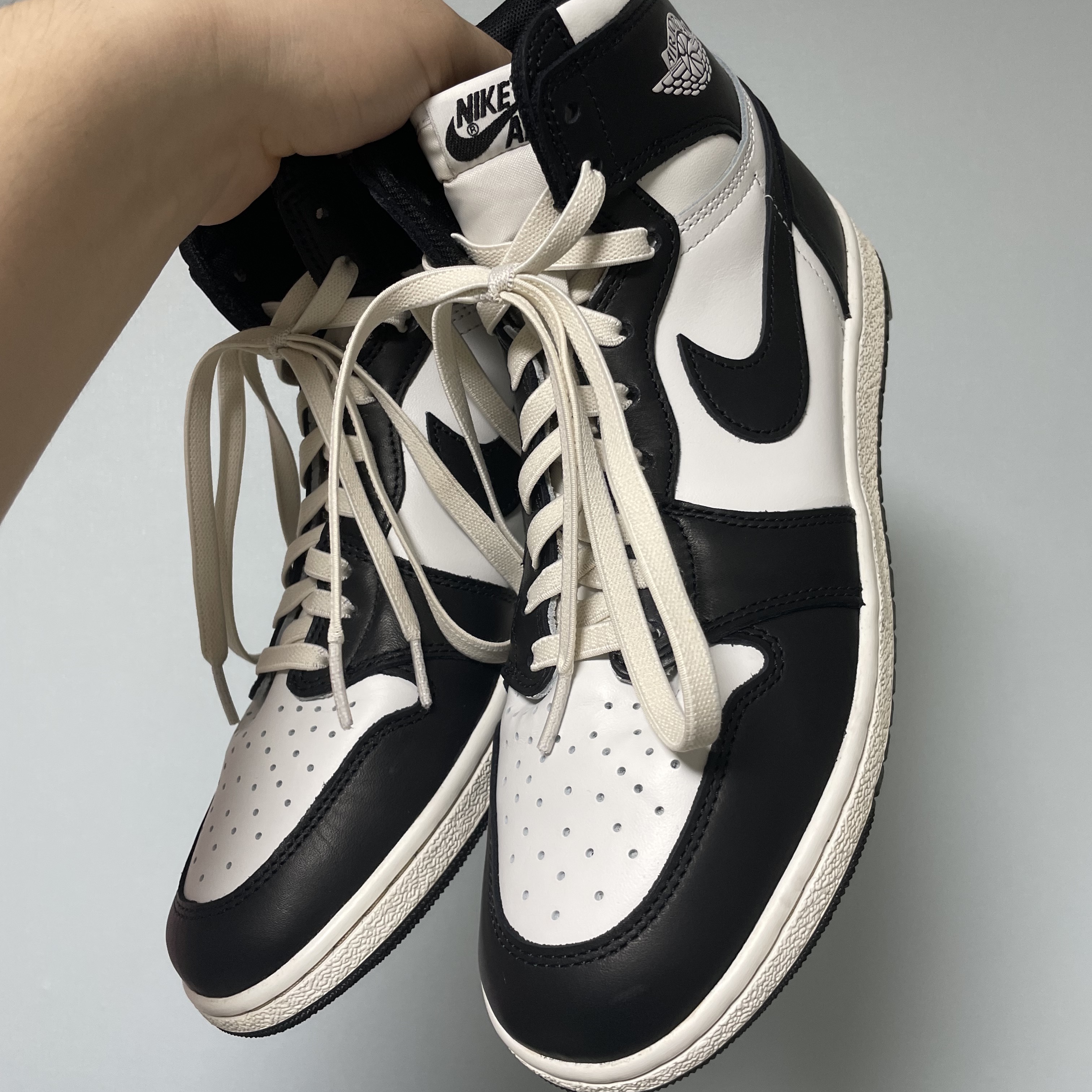 Jordan 1 High 85 Black White 착용 스타일 - 2