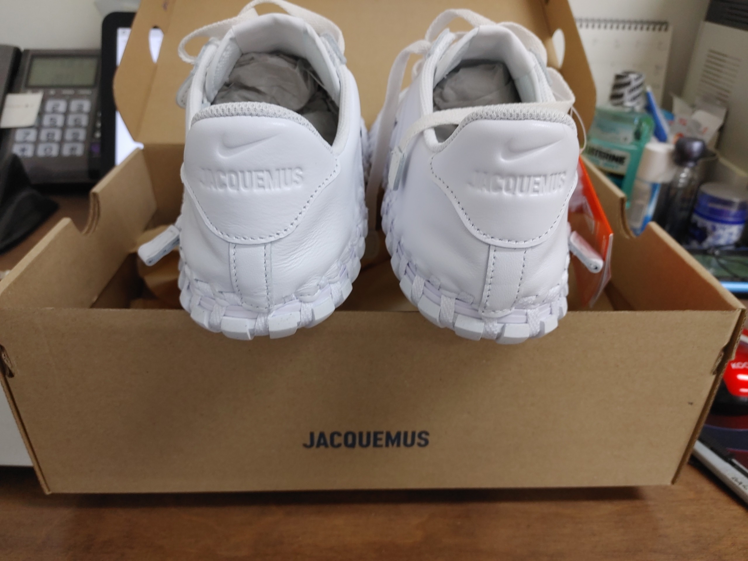 Nike x Jacquemus J Force 1 Low LX SP White 착용 스타일 - 3