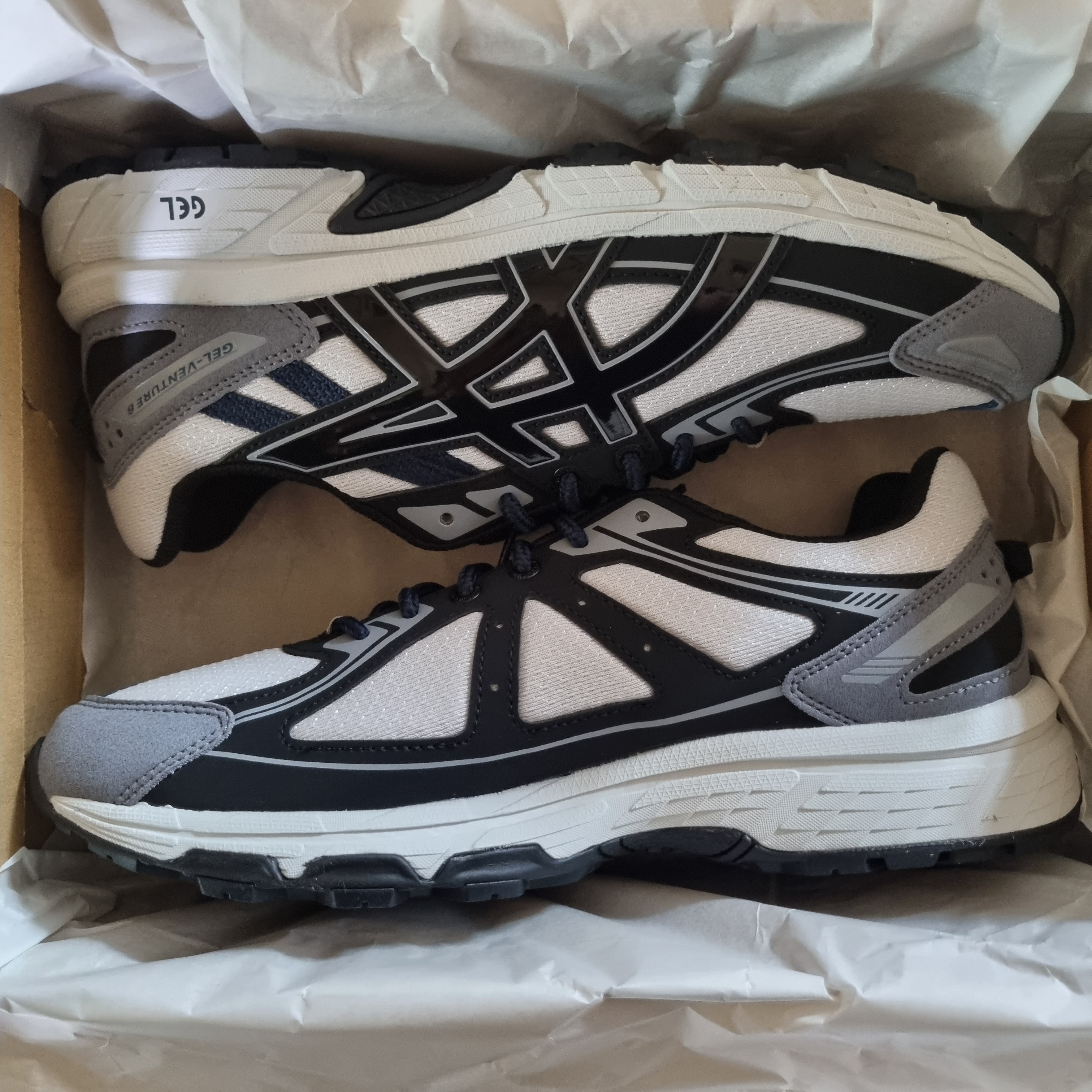 Asics Gel-Venture 6 SPS Glacier Grey 착용 스타일