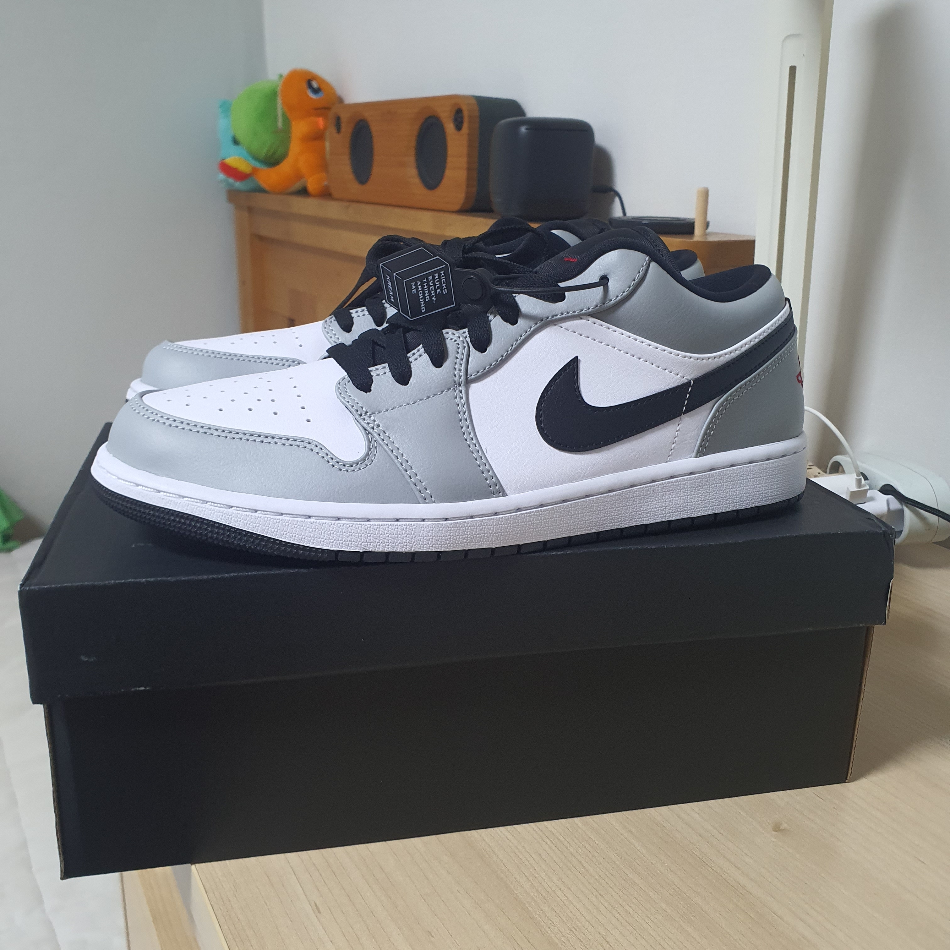 Jordan 1 Low Light Smoke Grey 착용 스타일