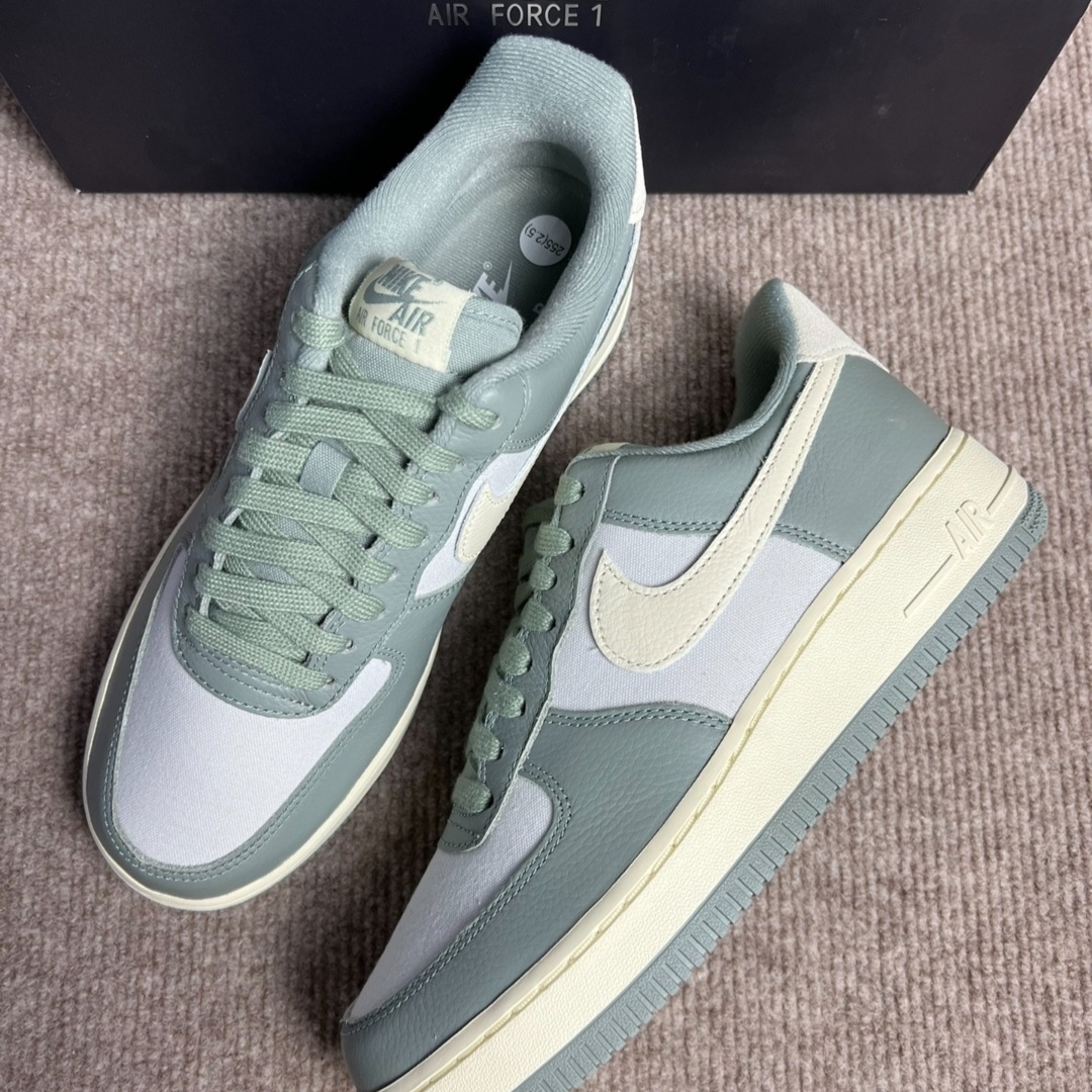 Nike Air Force 1 '07 LX Mica Green 착용 스타일