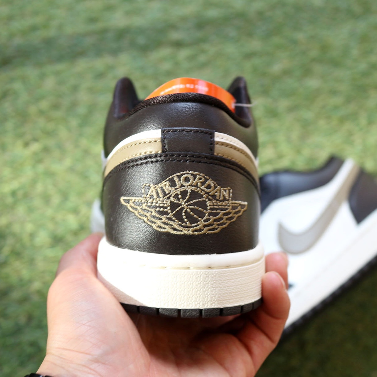 (W) Jordan 1 Low Shadow Brown 착용 스타일 - 2