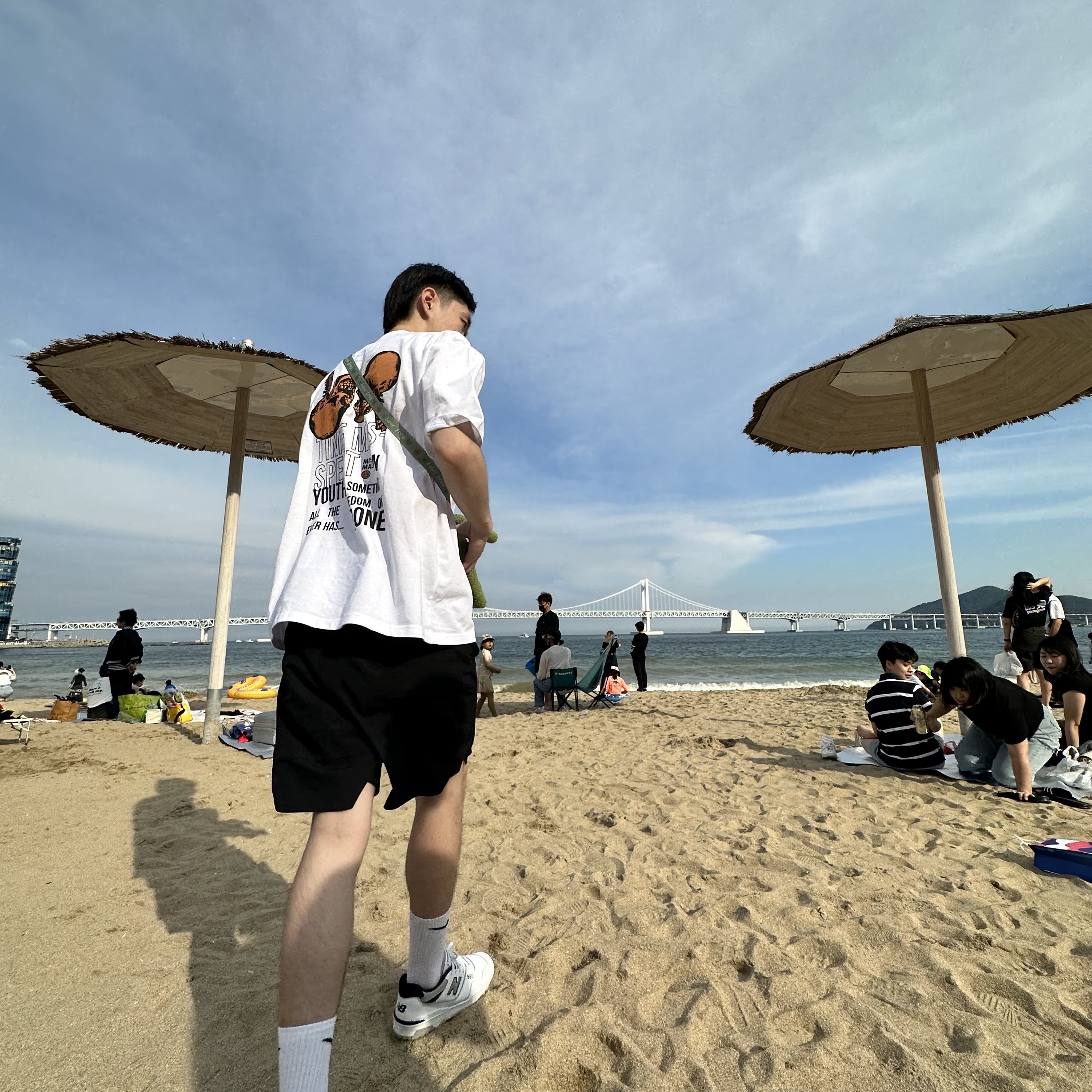 New Balance 550 White Grey - D Standard 착용 스타일 - 1