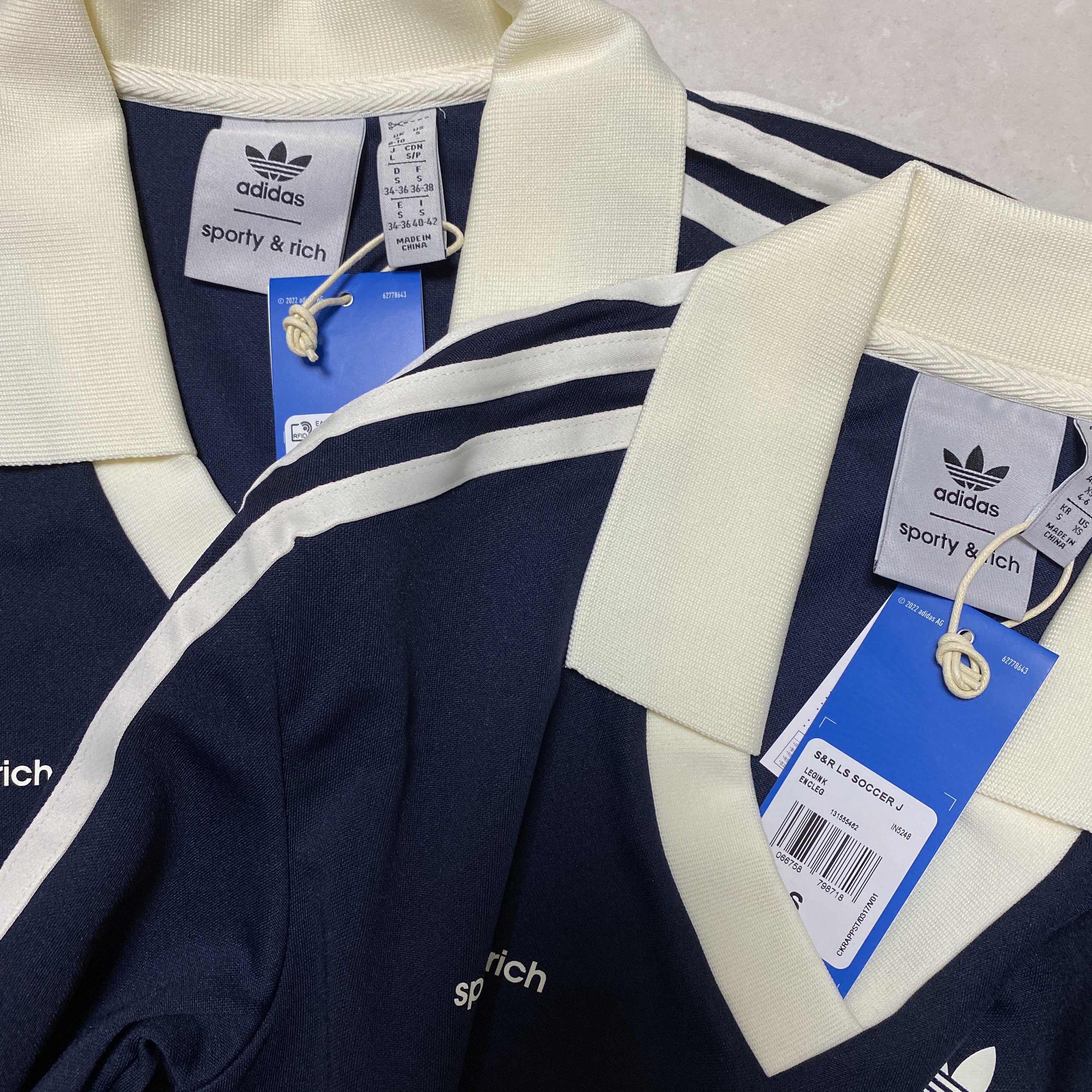 (W) Adidas x Sporty & Rich Long Sleeve Football Jersey Legend Ink - US Sizing 착용 스타일