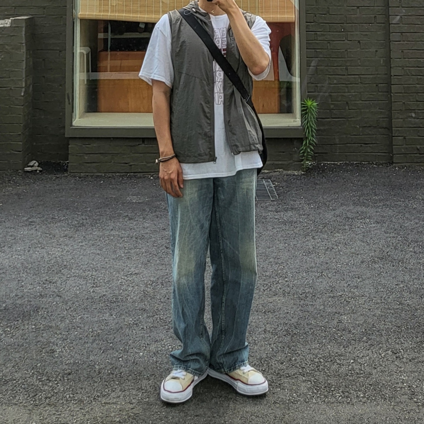 Maison Mihara Yasuhiro Peterson OG Sole Canvas Low-top Sneakers Natural 착용 스타일 - 1