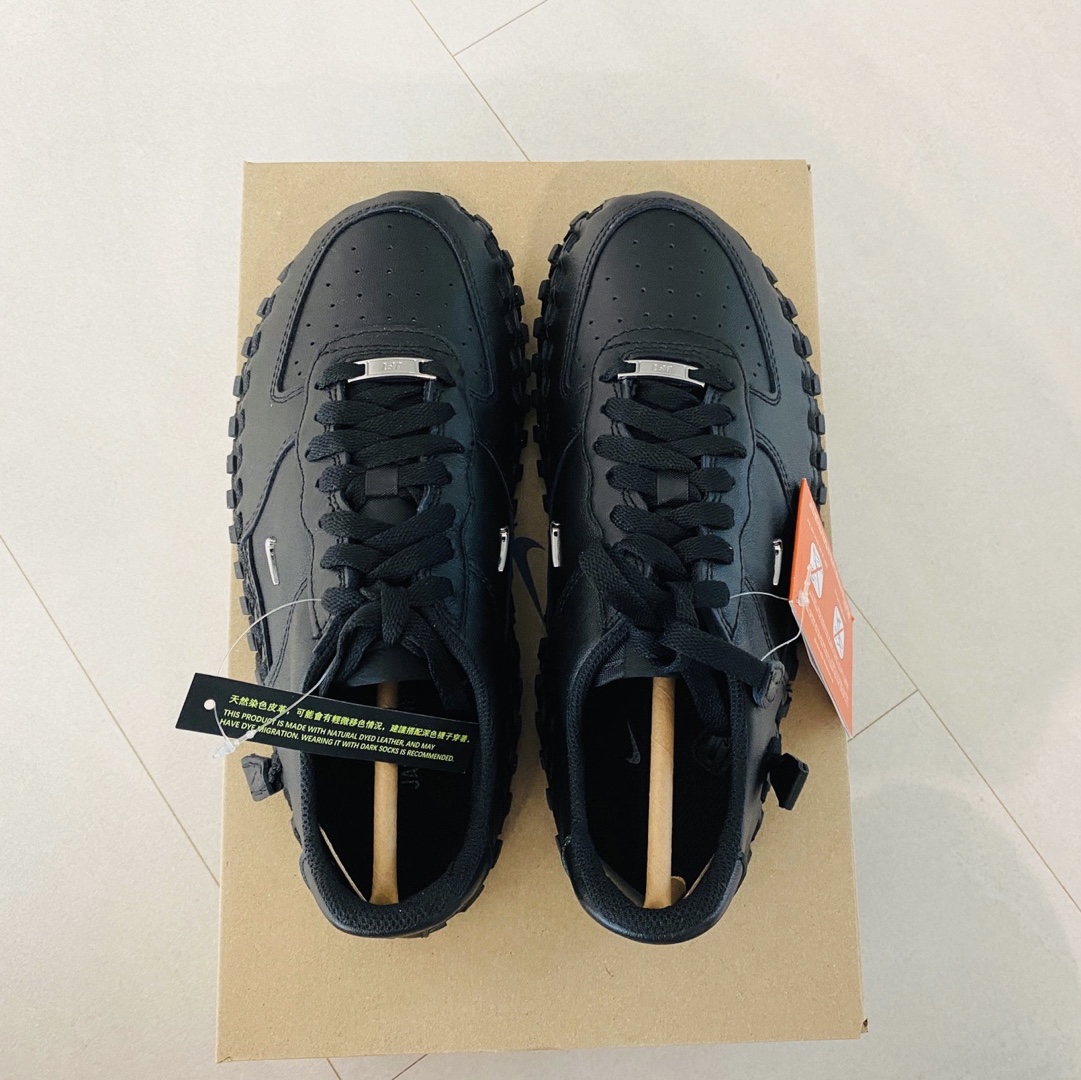 Nike x Jacquemus J Force 1 Low LX SP Black 착용 스타일 - 1