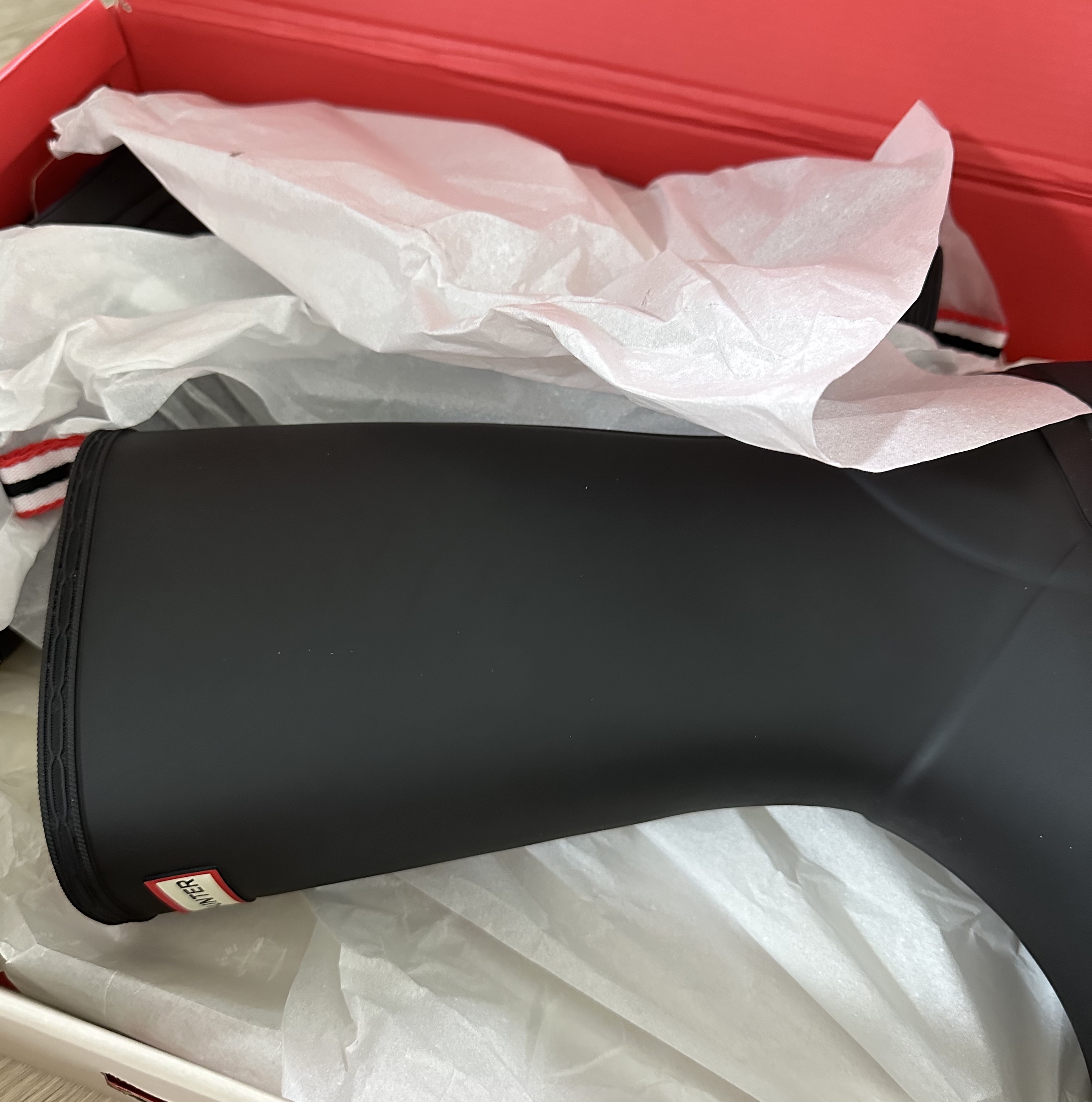 (W) Hunter Play Tall Wellington Rain Boots Black 착용 스타일