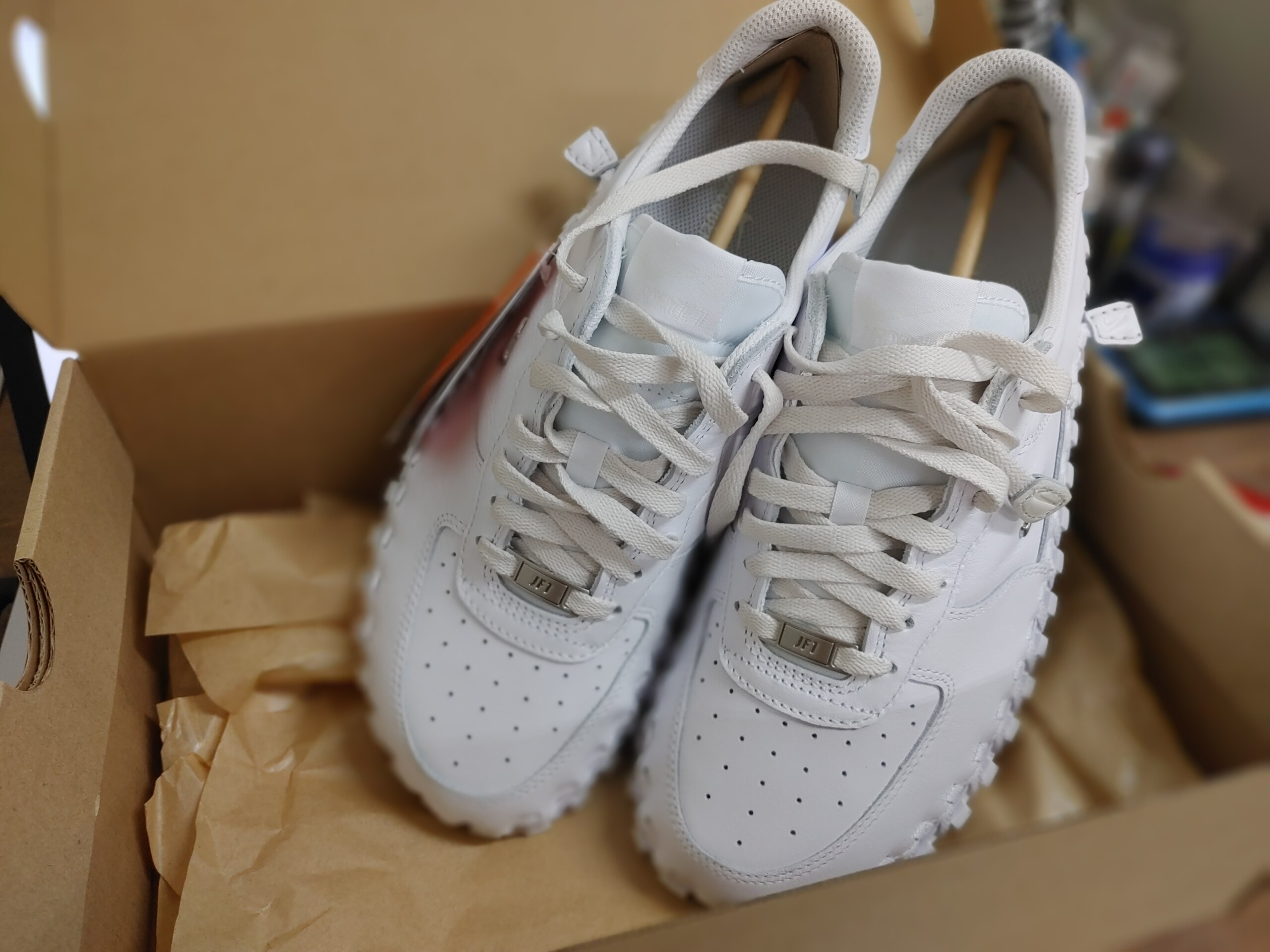 Nike x Jacquemus J Force 1 Low LX SP White 착용 스타일 - 2