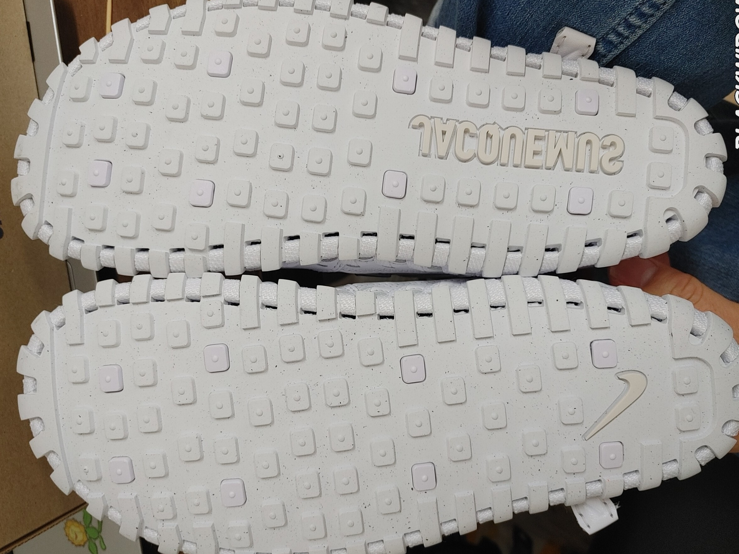 Nike x Jacquemus J Force 1 Low LX SP White 착용 스타일 - 4
