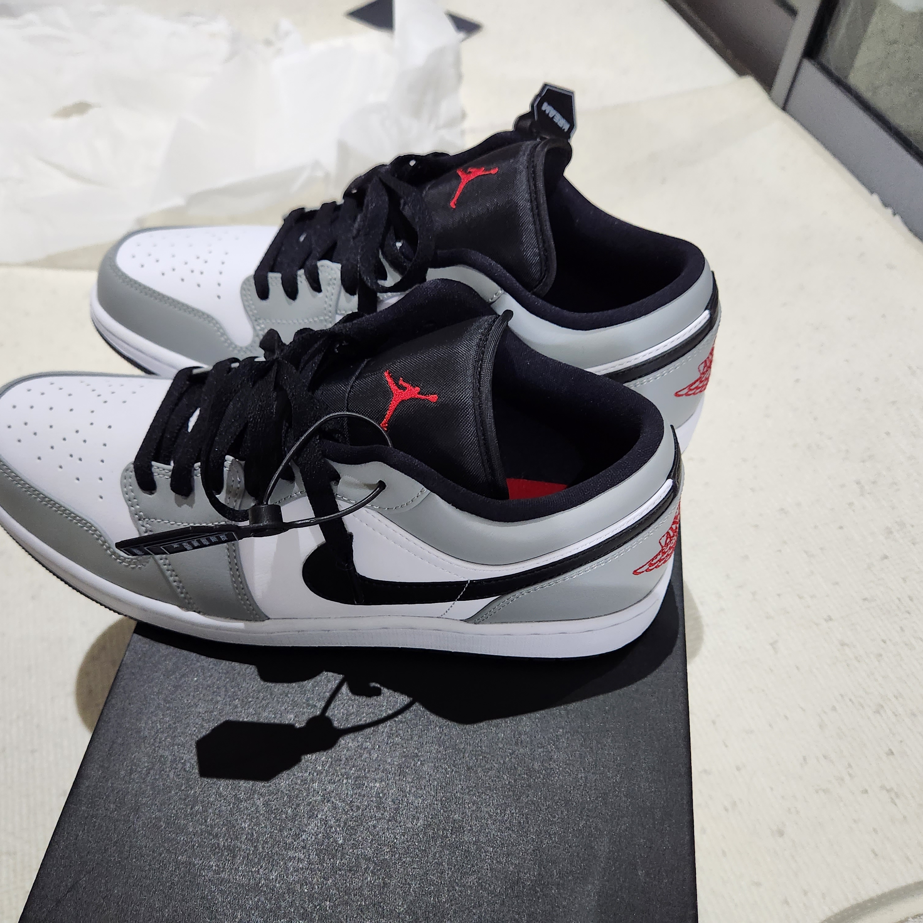 Jordan 1 Low Light Smoke Grey 착용 스타일 - 1