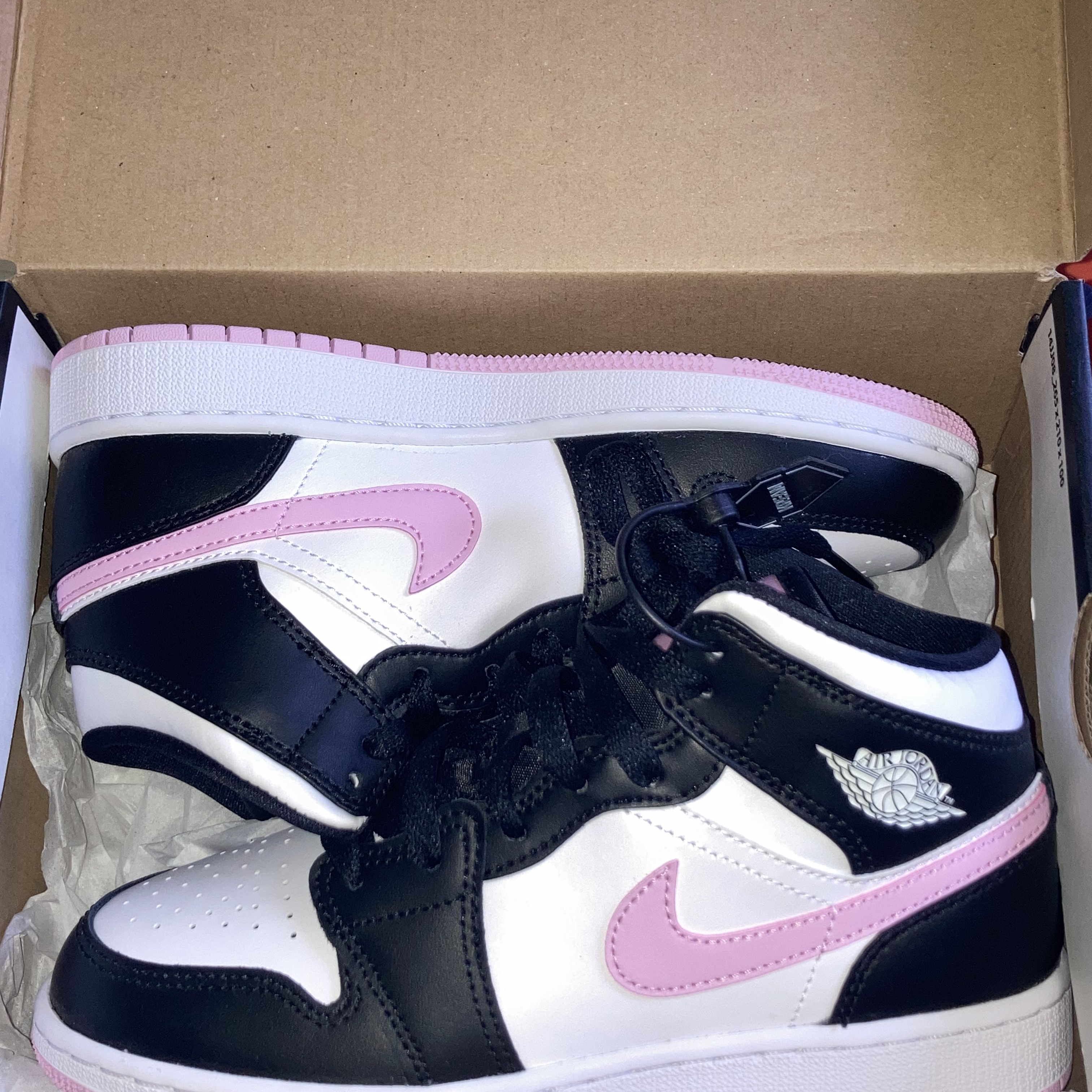 (GS) Jordan 1 Mid Light Arctic Pink 착용 스타일