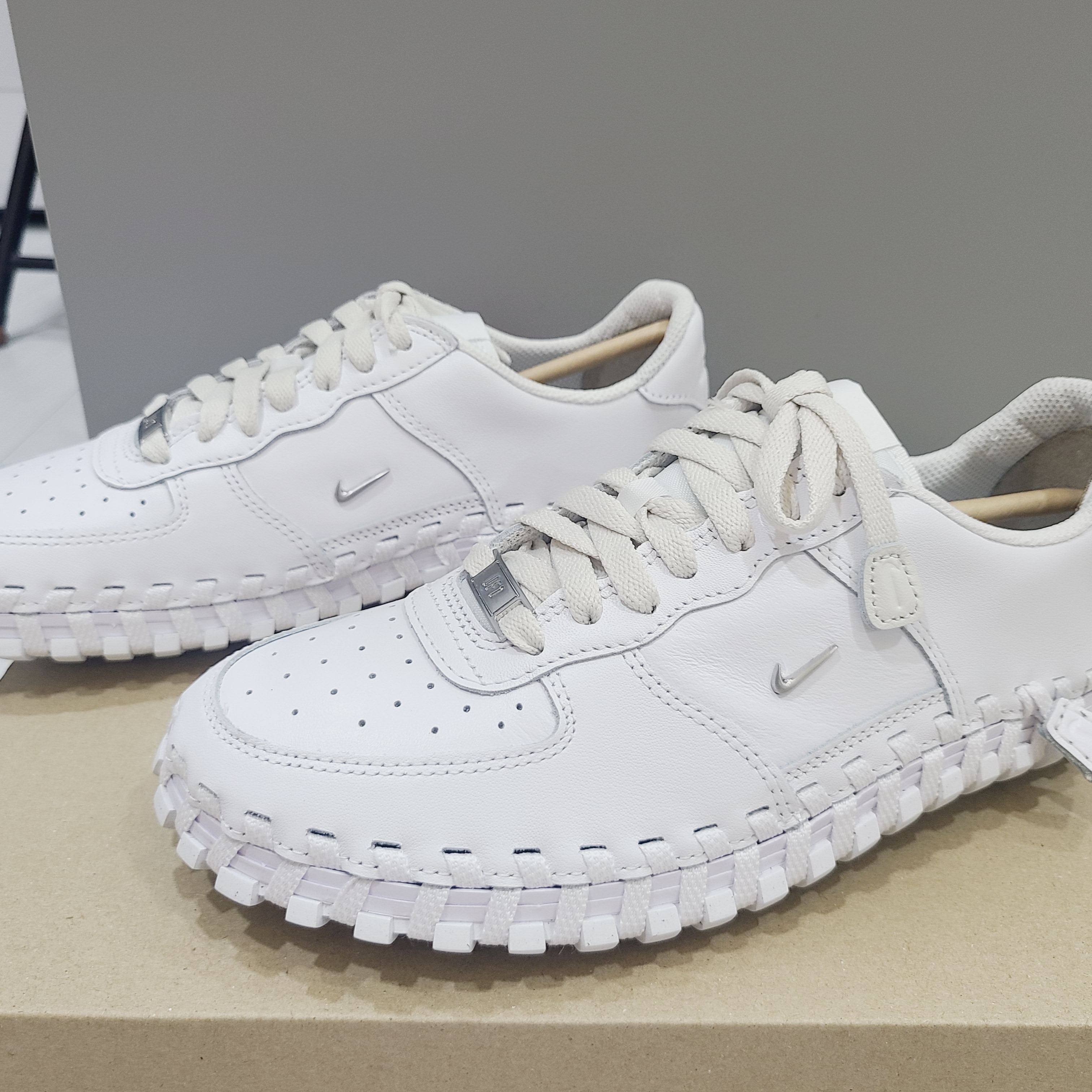 Nike x Jacquemus J Force 1 Low LX SP White 착용 스타일