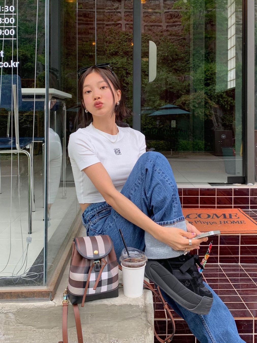 (W) Loewe Anagram Top In Ribbed Cotton Jersey White 착용 스타일
