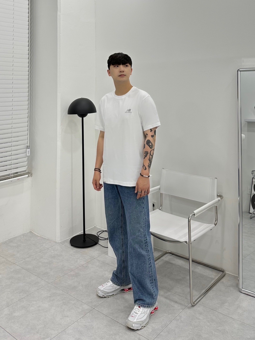 Nike x Supreme Shox Ride 2 SP White 착용 스타일 - 1