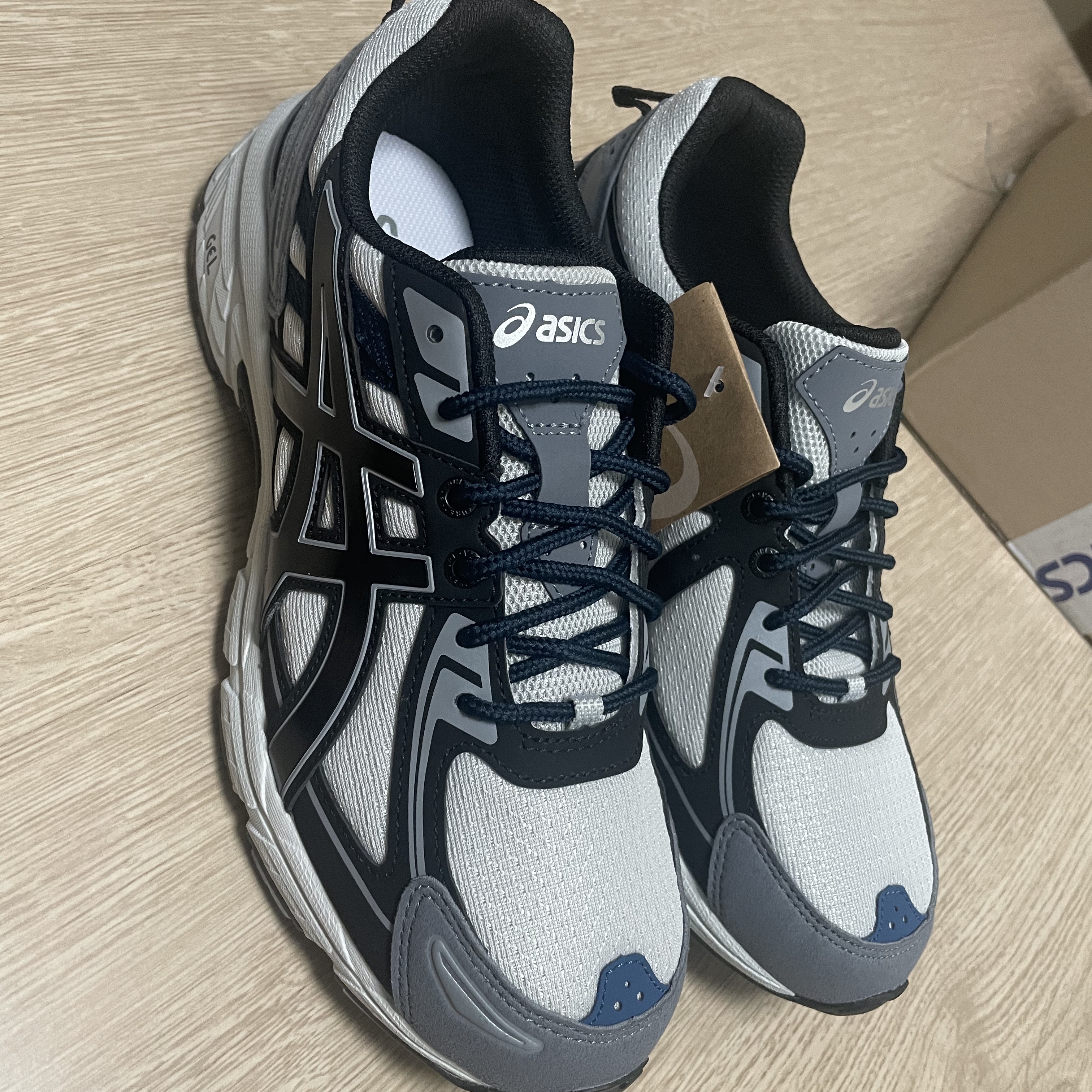 Asics Gel-Venture 6 SPS Glacier Grey 착용 스타일