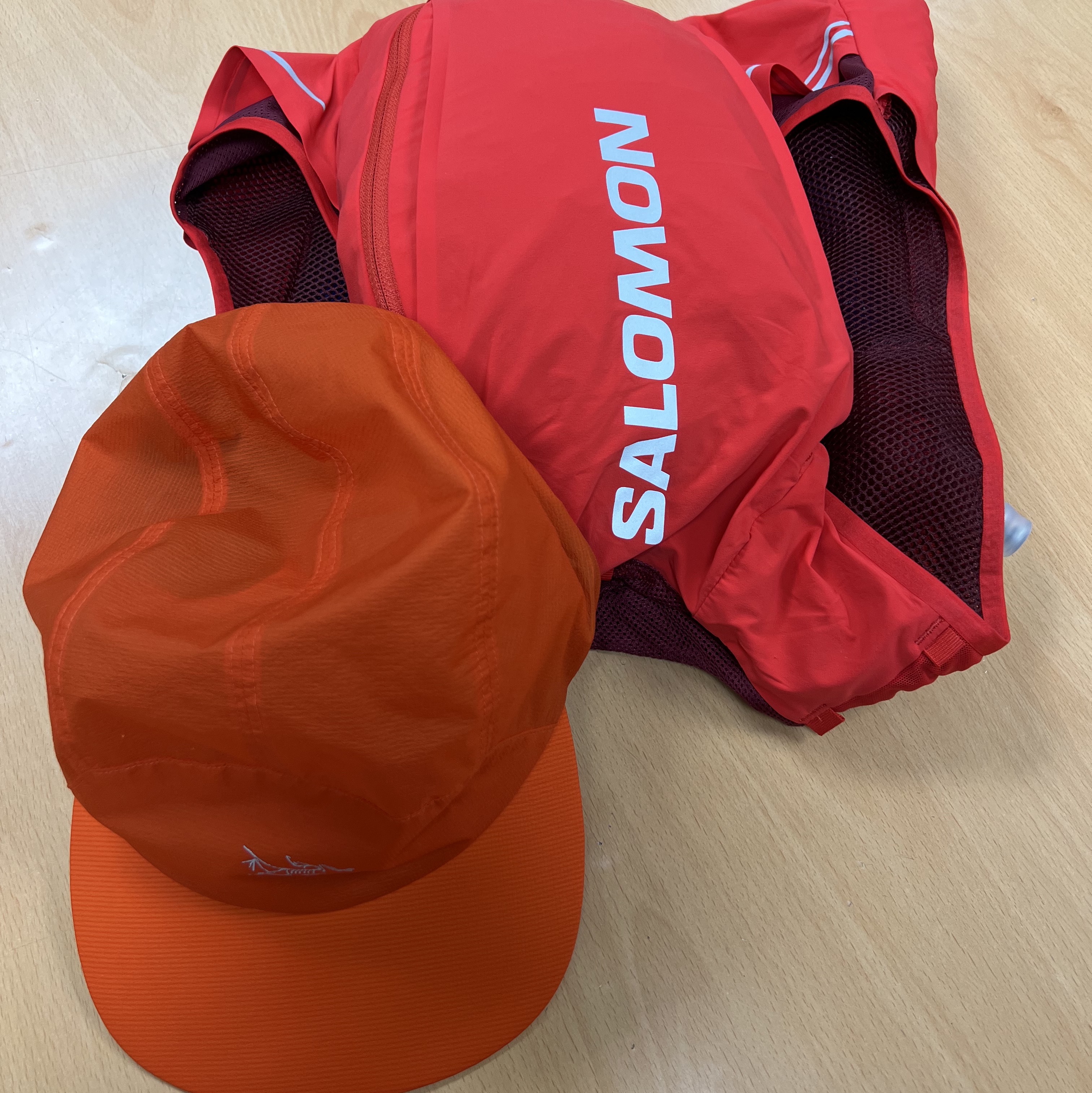 Arc'teryx Norvan Cap Phenom 착용 스타일