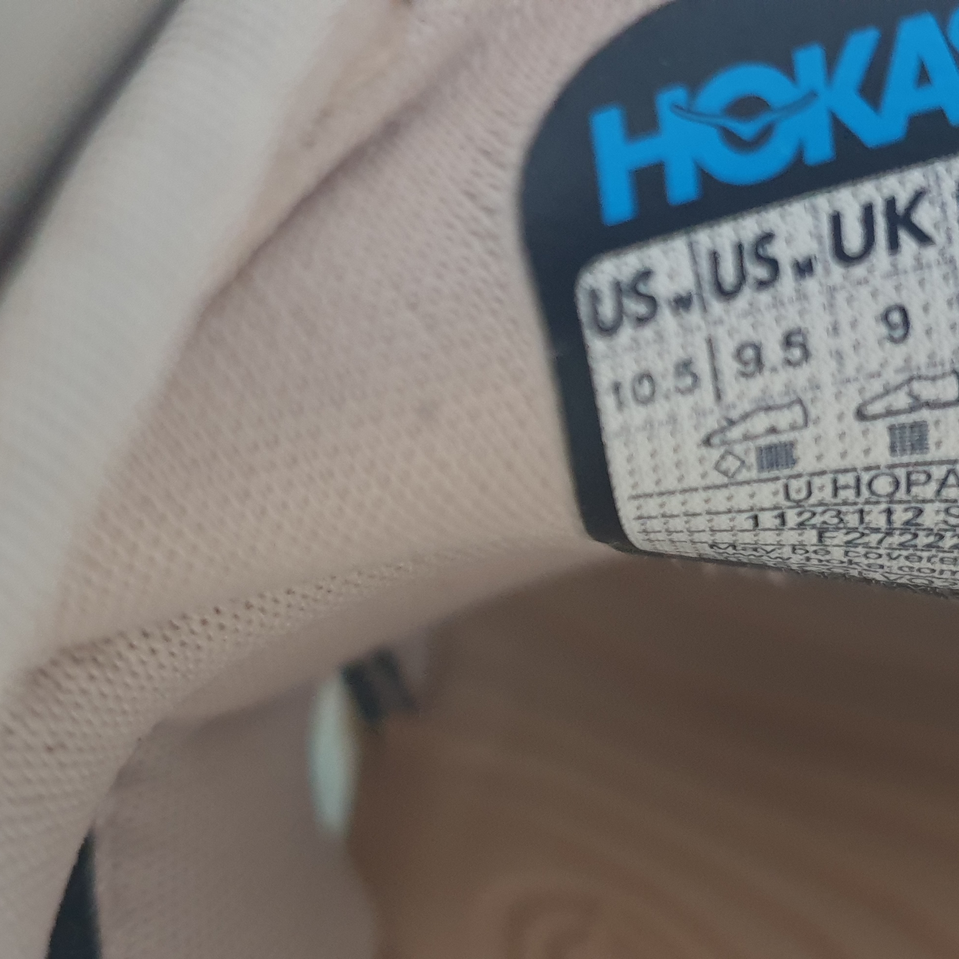 Hoka Hopara Shifting Sand Dune 착용 스타일 - 2