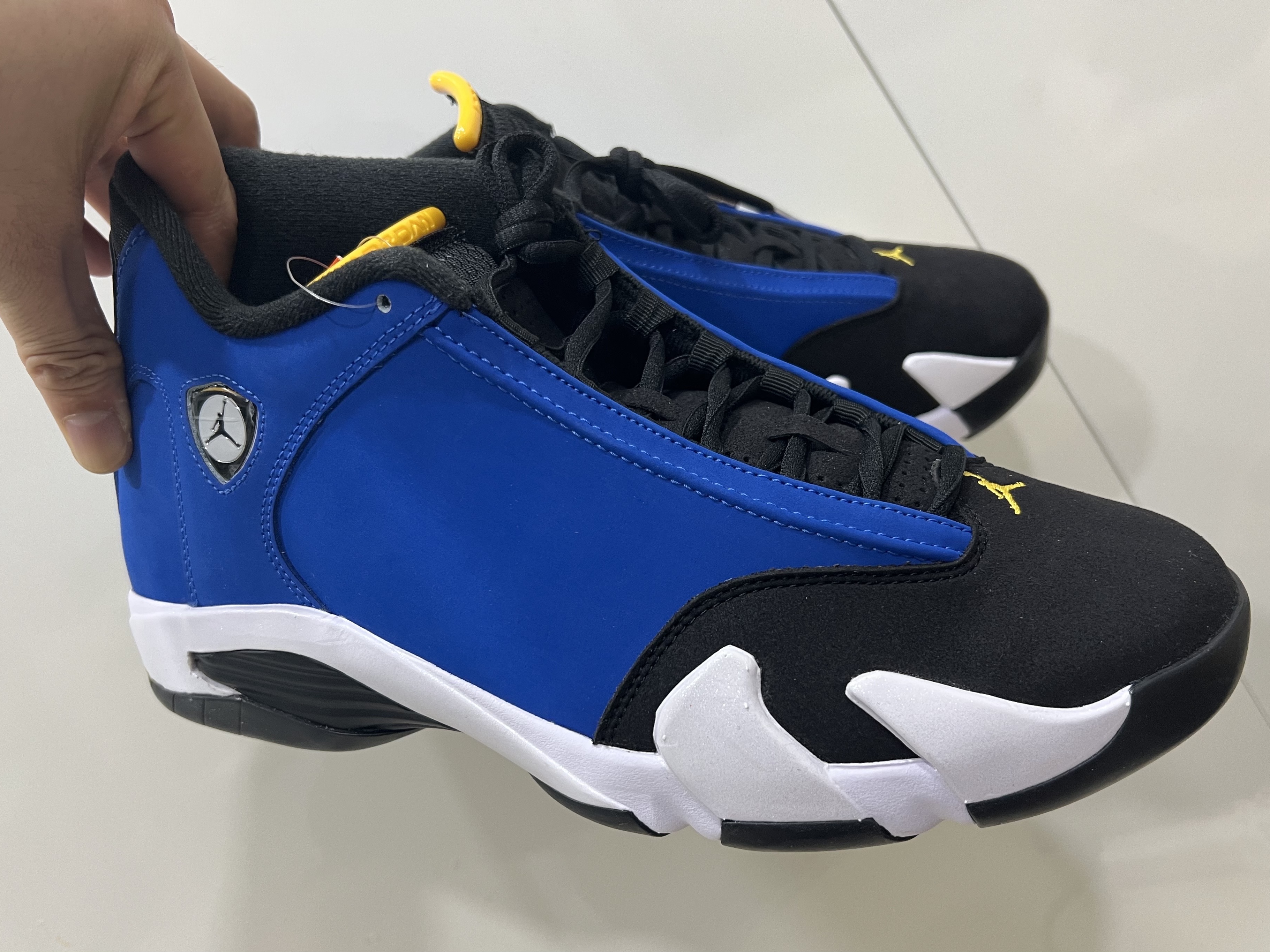 Jordan 14 Retro Laney 착용 스타일 - 1