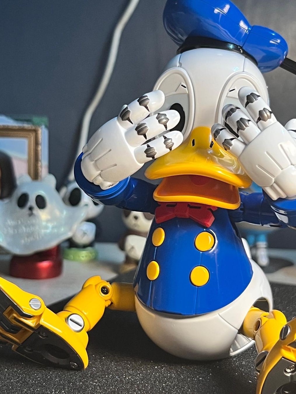 Blitzway Donald Duck 착용 스타일