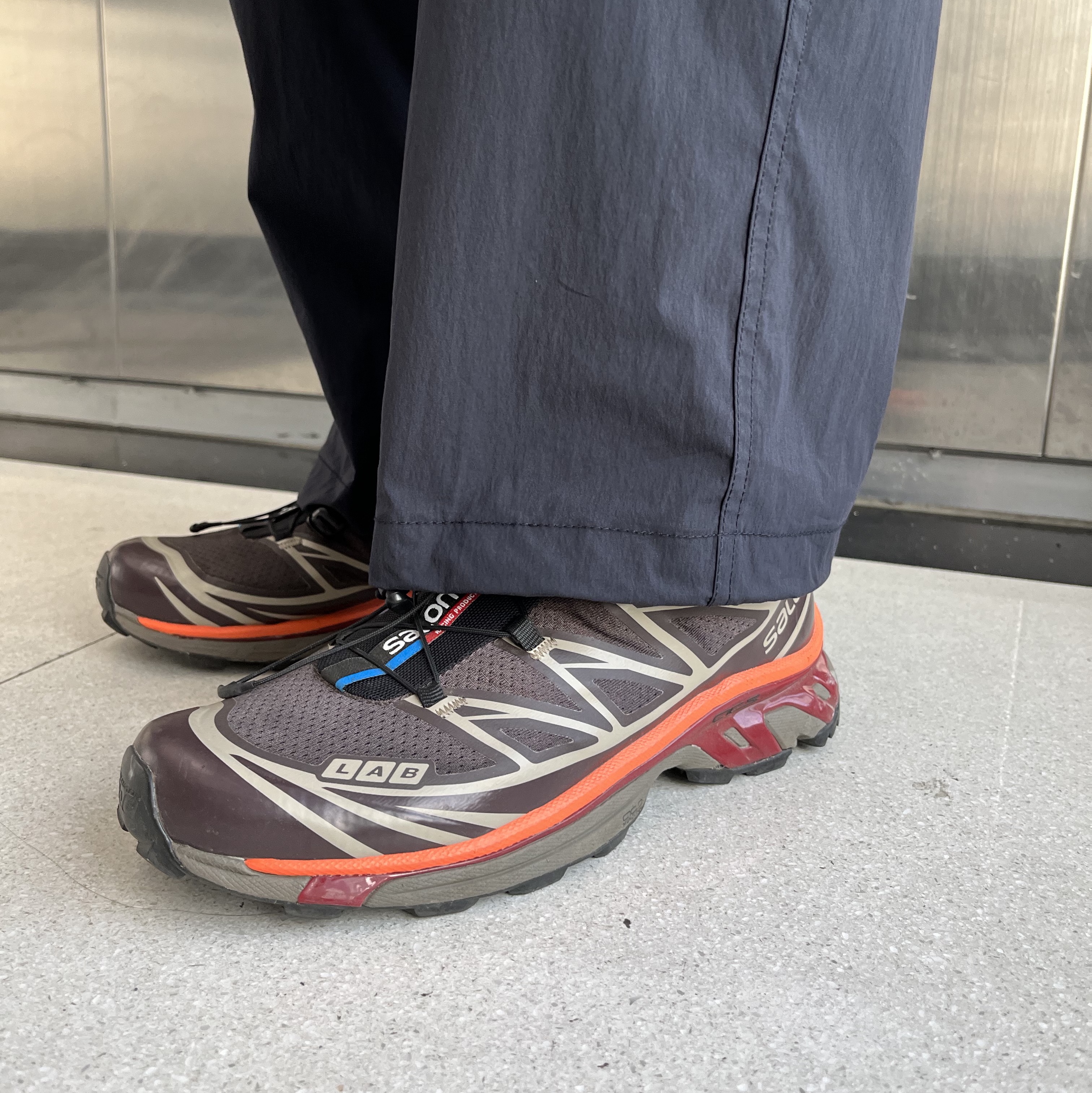 Salomon XT-6 ADV Shale Chocolate Plum 착용 스타일