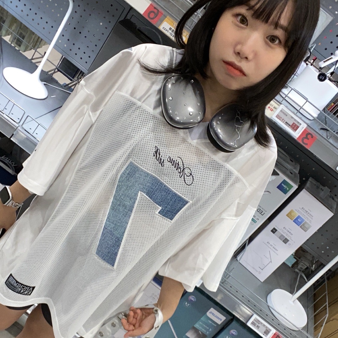 Adidas Spezial Handball Collegiate Navy, Apple AirPods Max Lightning Space Gray (Korean Ver.) 착용 스타일 - 2