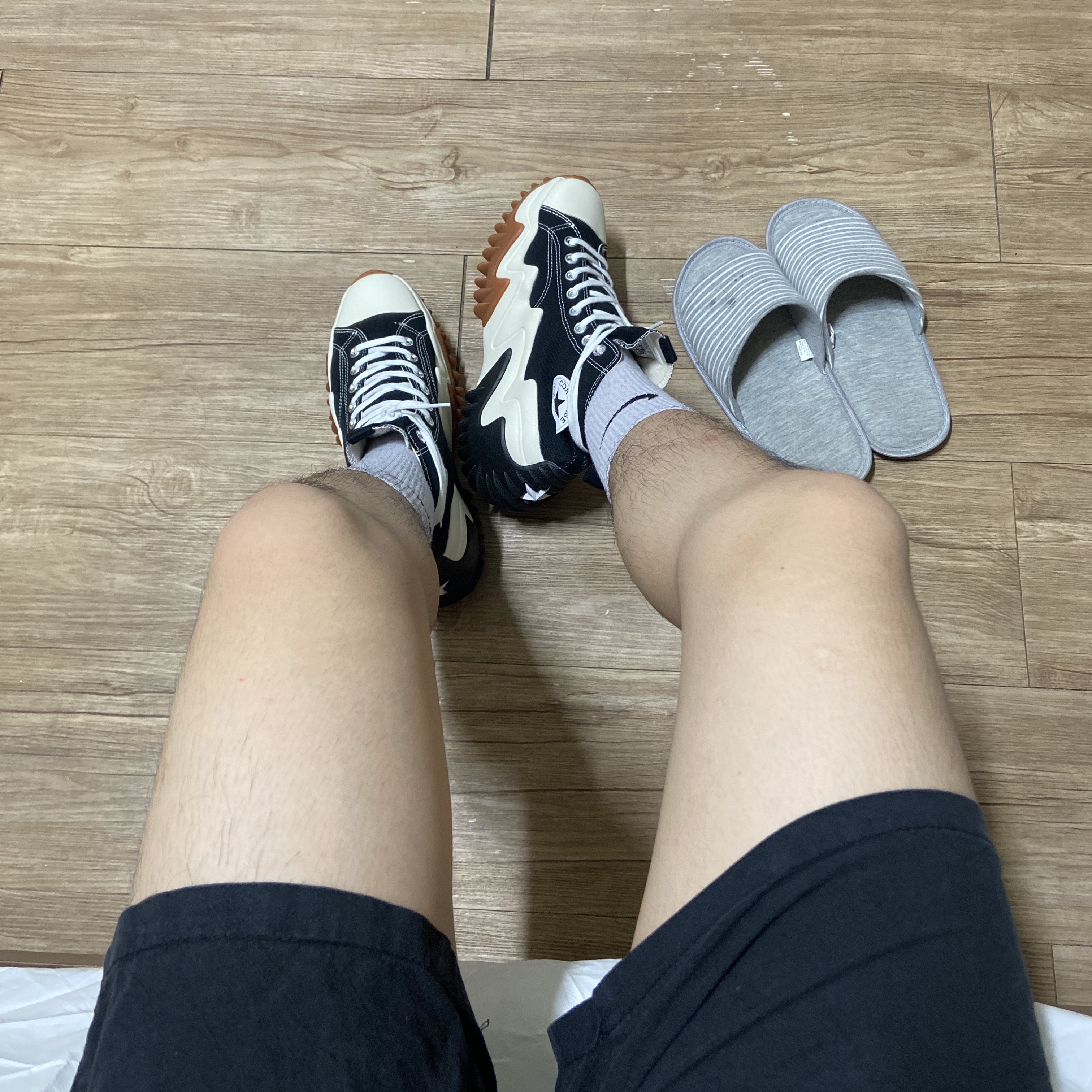 Converse Run Star Motion High Black 착용 스타일