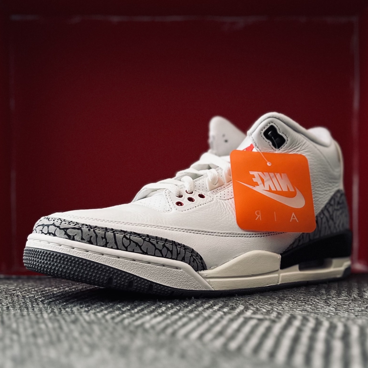 Jordan 3 Retro White Cement Reimagined 착용 스타일 - 1