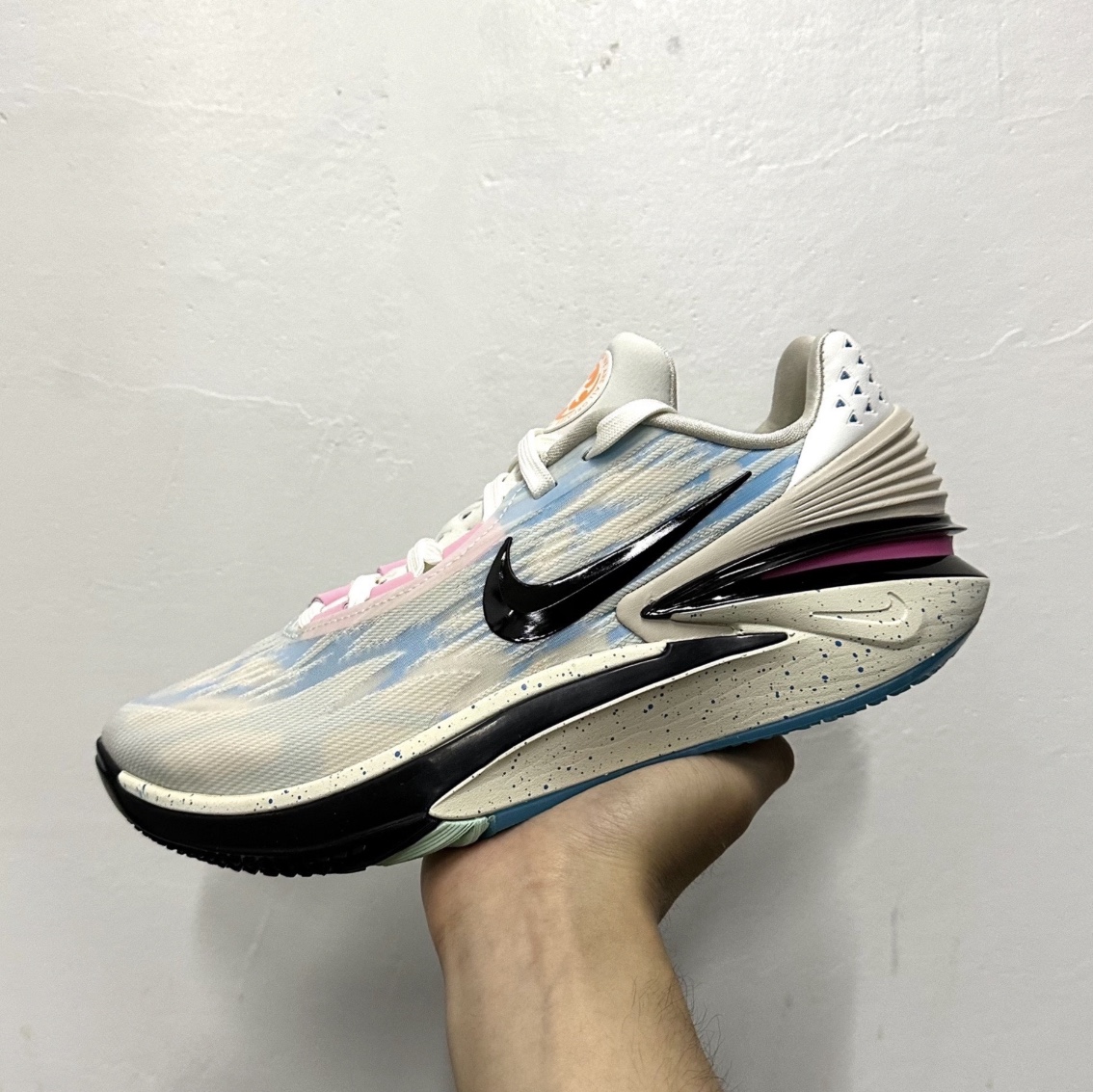 Nike Air Zoom GT Cut 2 Sail Pink Spell 착용 스타일